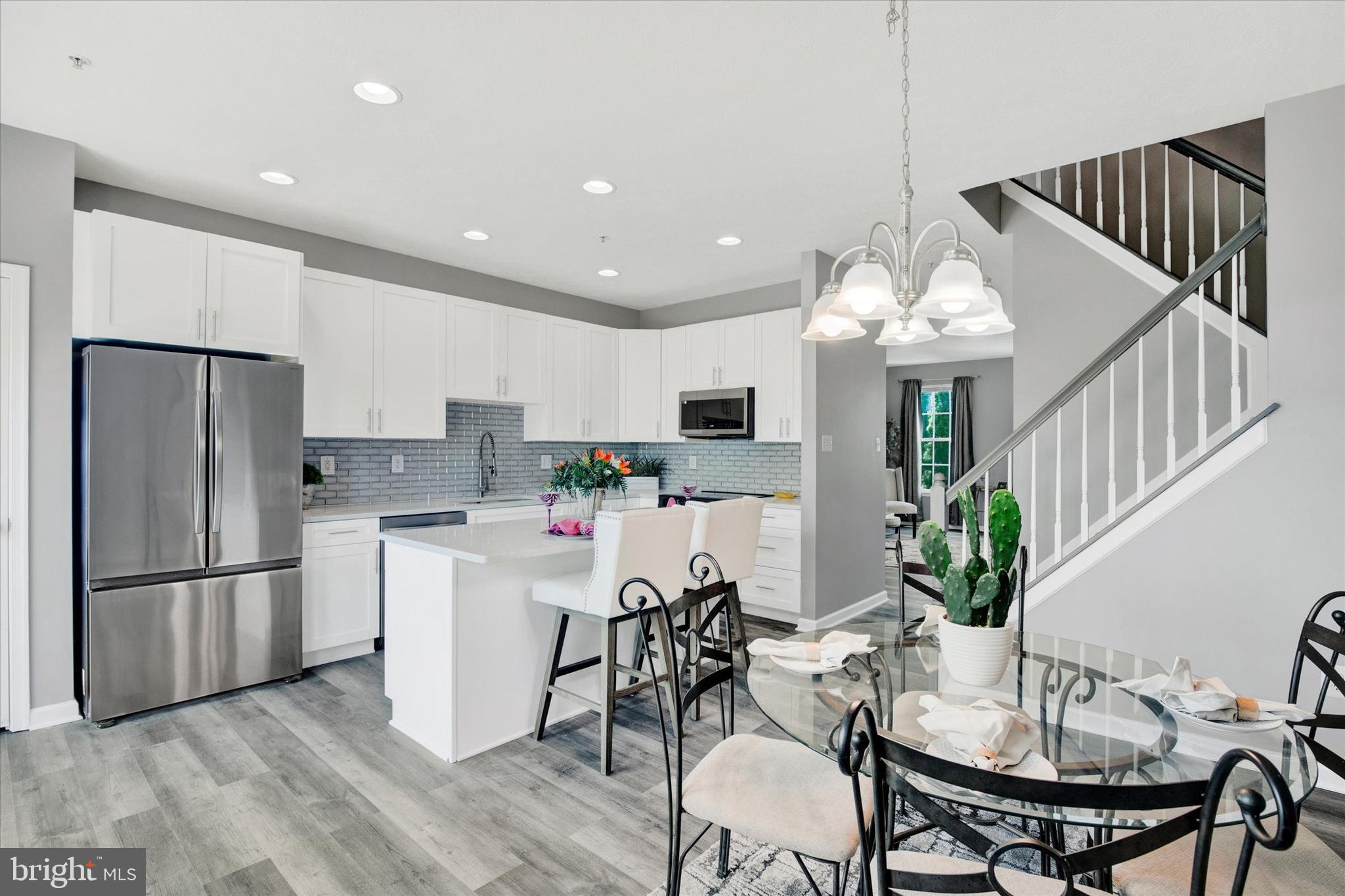 MIRAMAR LANDING - Residential