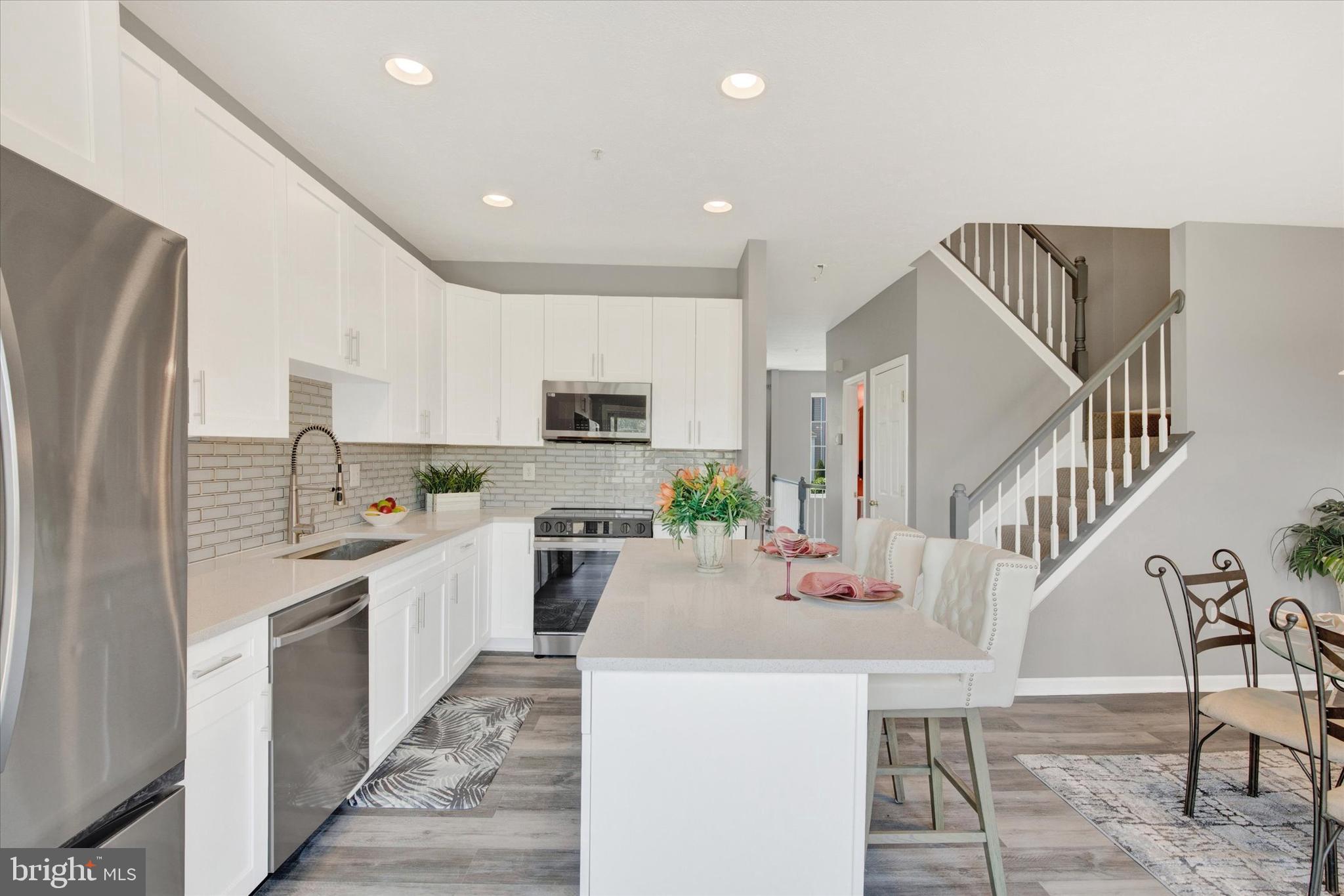 MIRAMAR LANDING - Residential