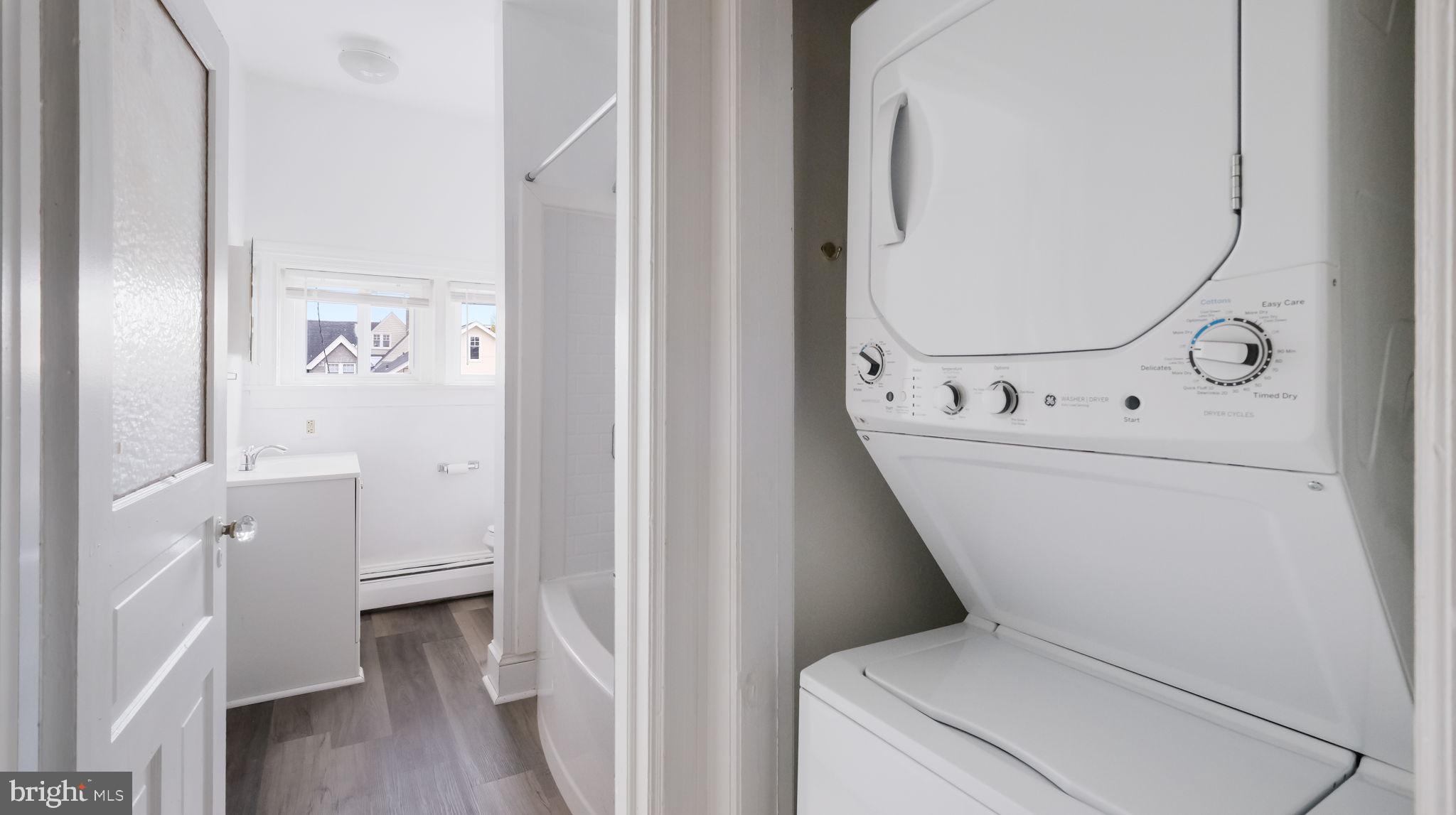 MEDIA - Residential Lease