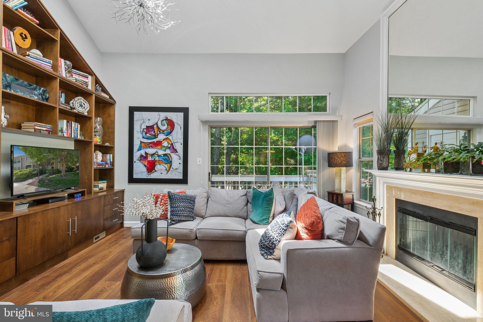 BENTLEY PLACE - Residential