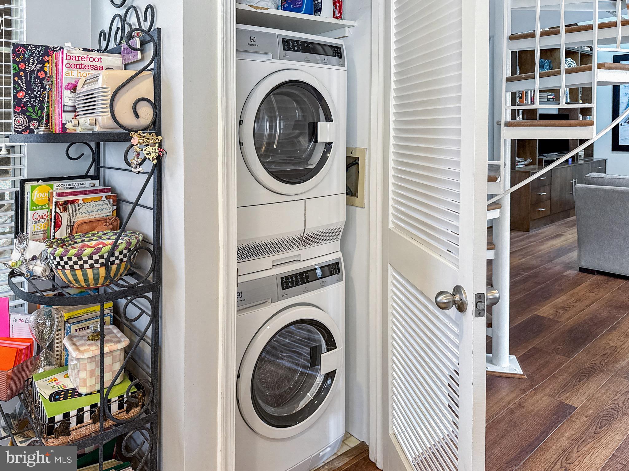 BENTLEY PLACE - Residential