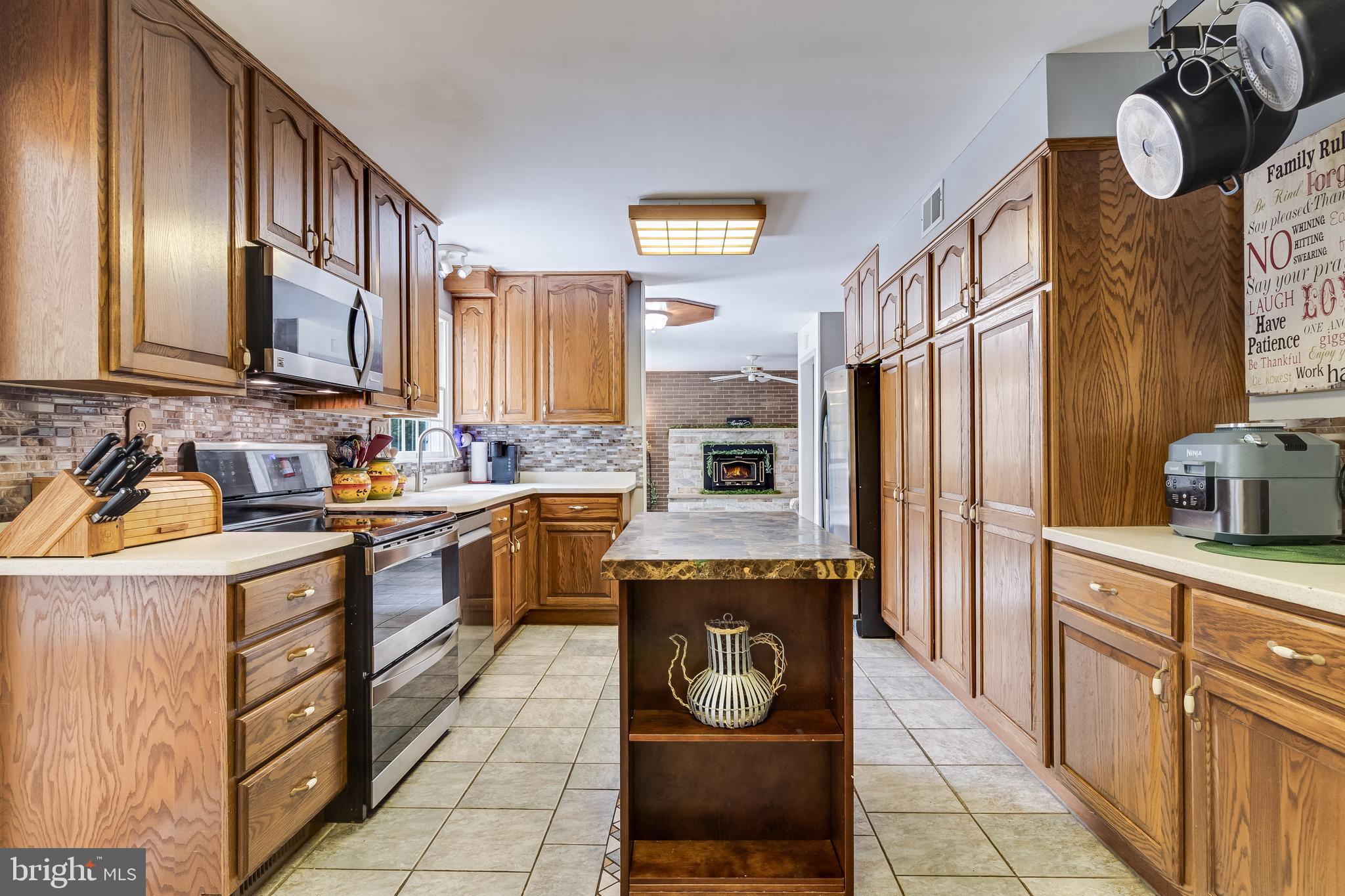 MT. WOLF ESTATES - Residential