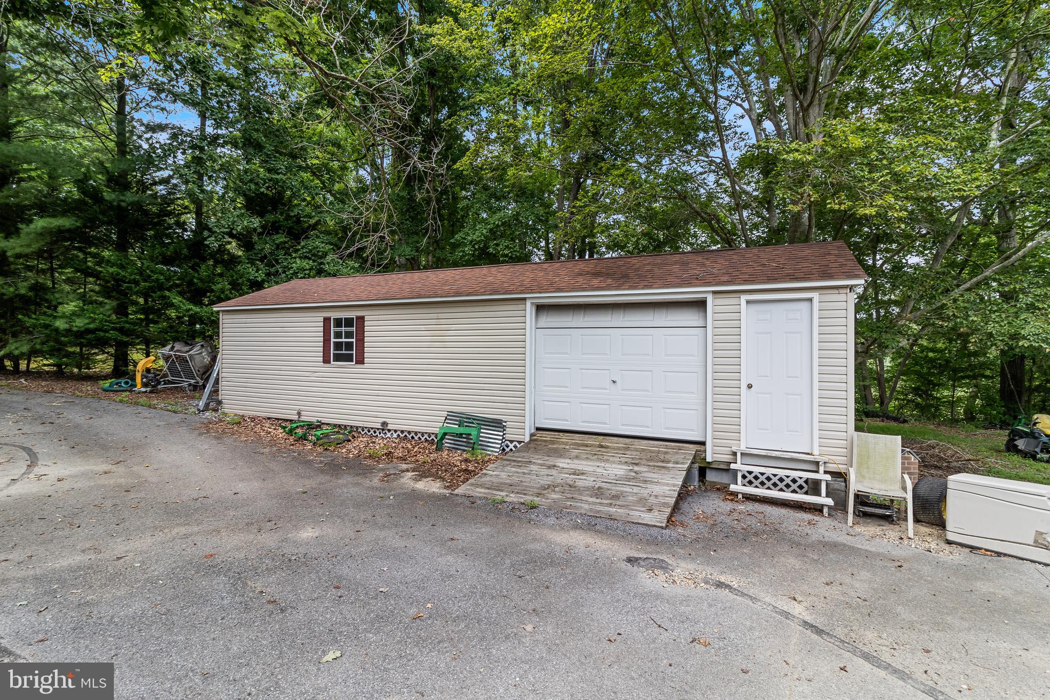 MT. WOLF ESTATES - Residential