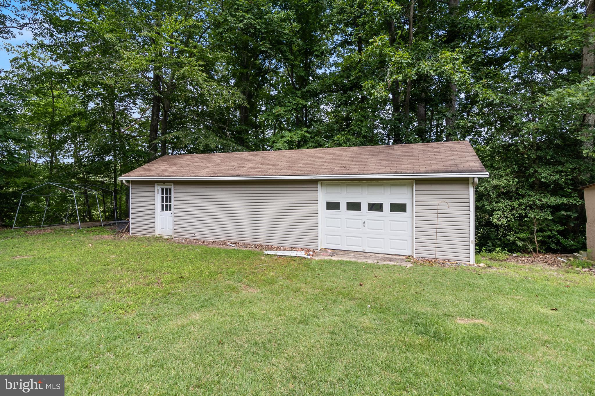 MT. WOLF ESTATES - Residential