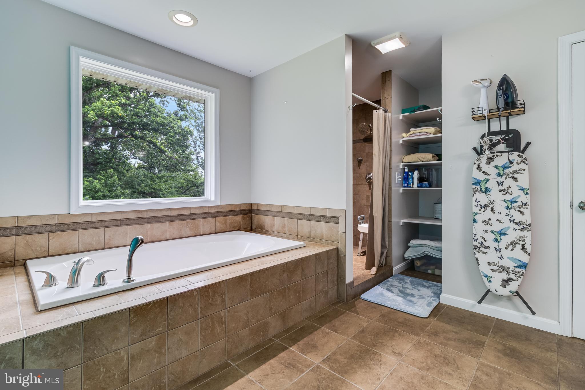 MT. WOLF ESTATES - Residential