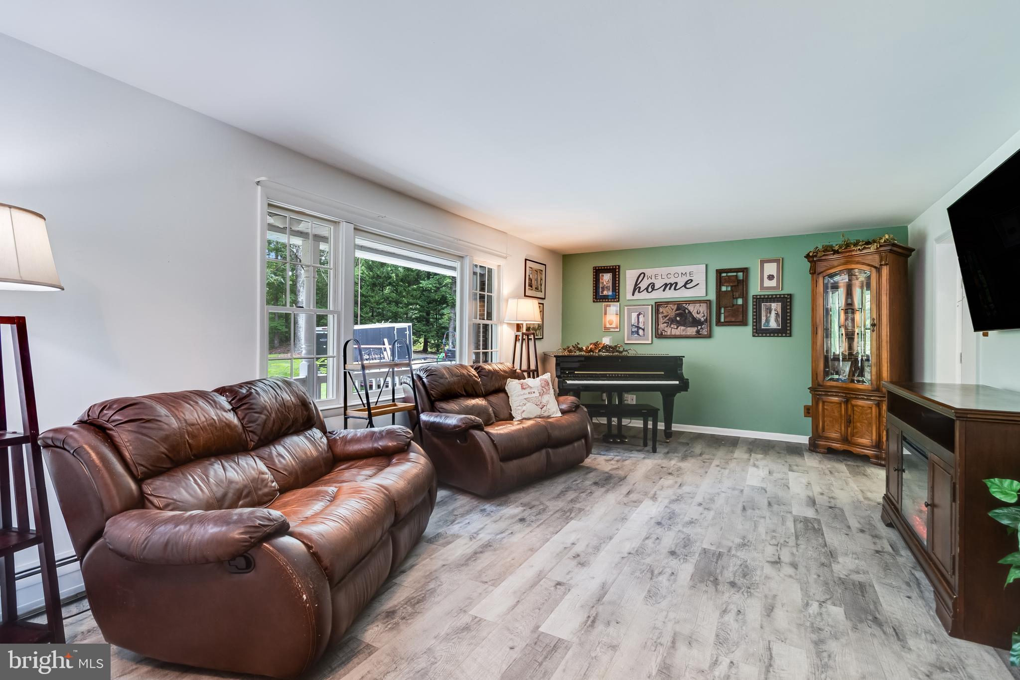 MT. WOLF ESTATES - Residential