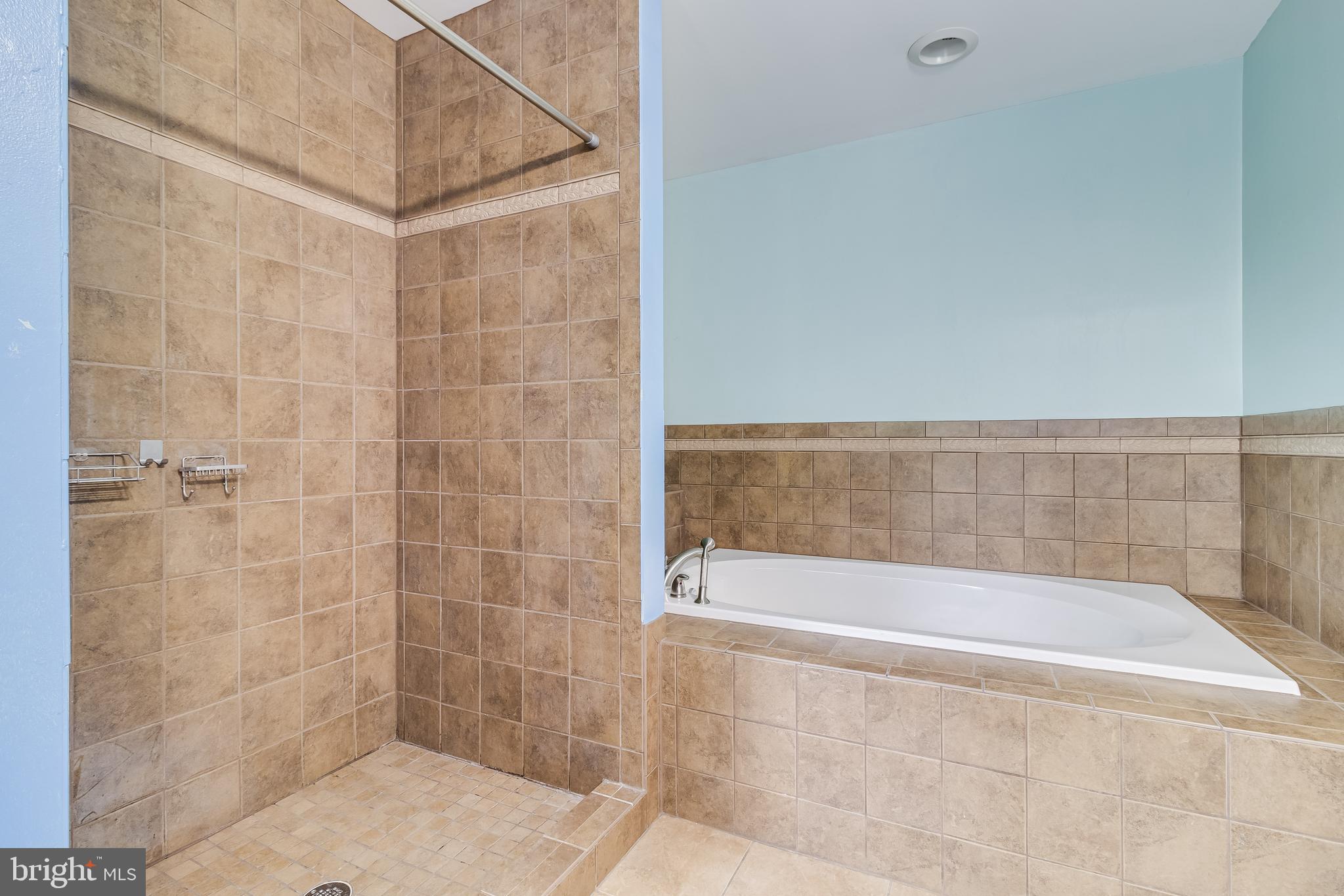 MT. WOLF ESTATES - Residential