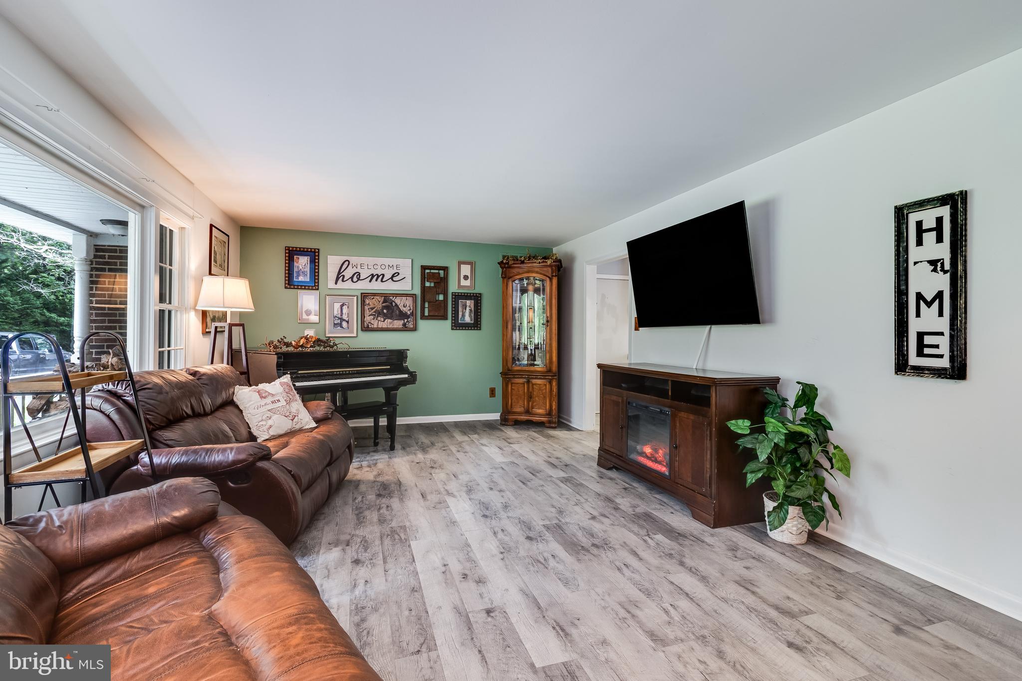 MT. WOLF ESTATES - Residential