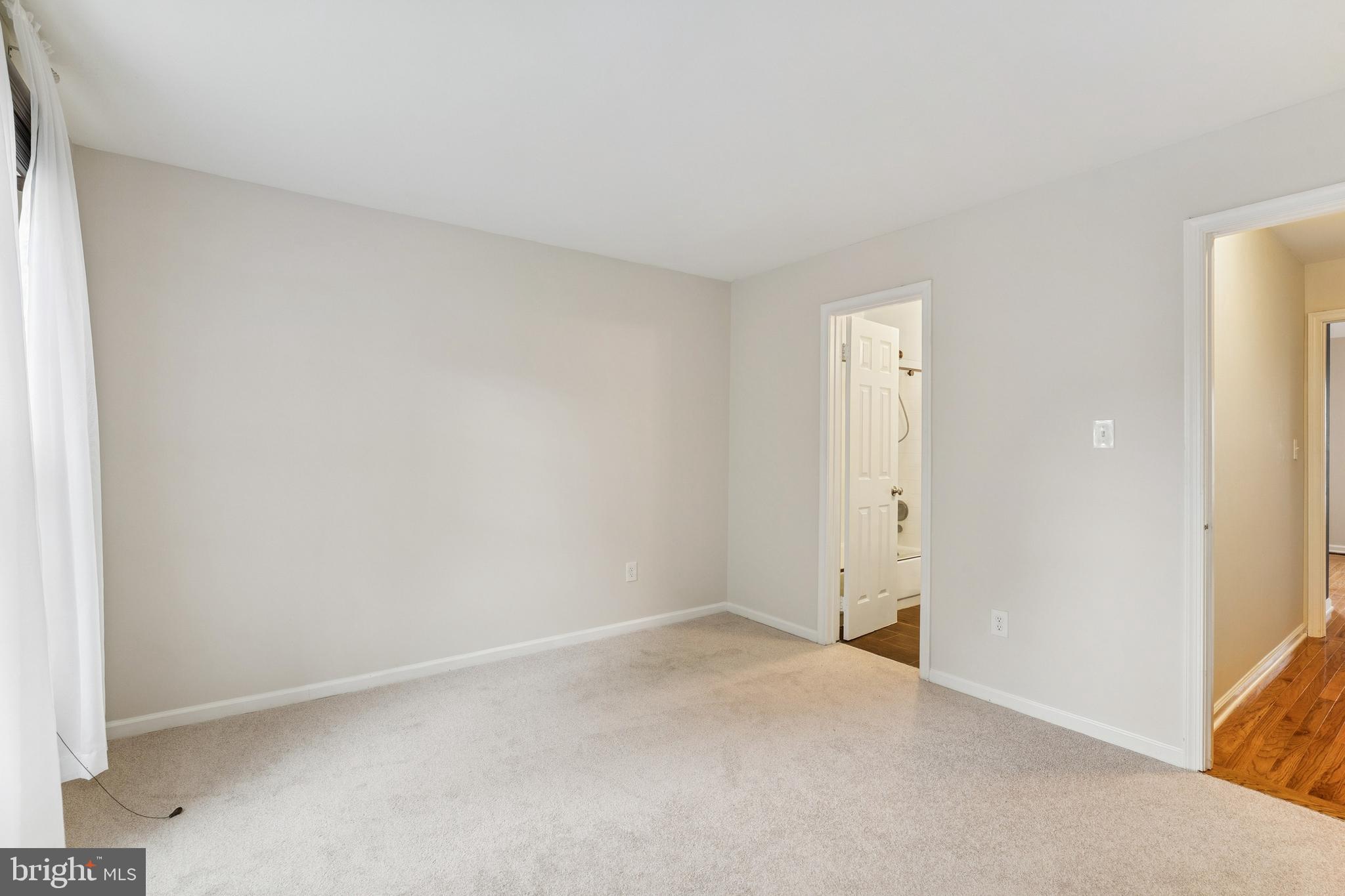 SPRINGFIELD OAKS - Residential