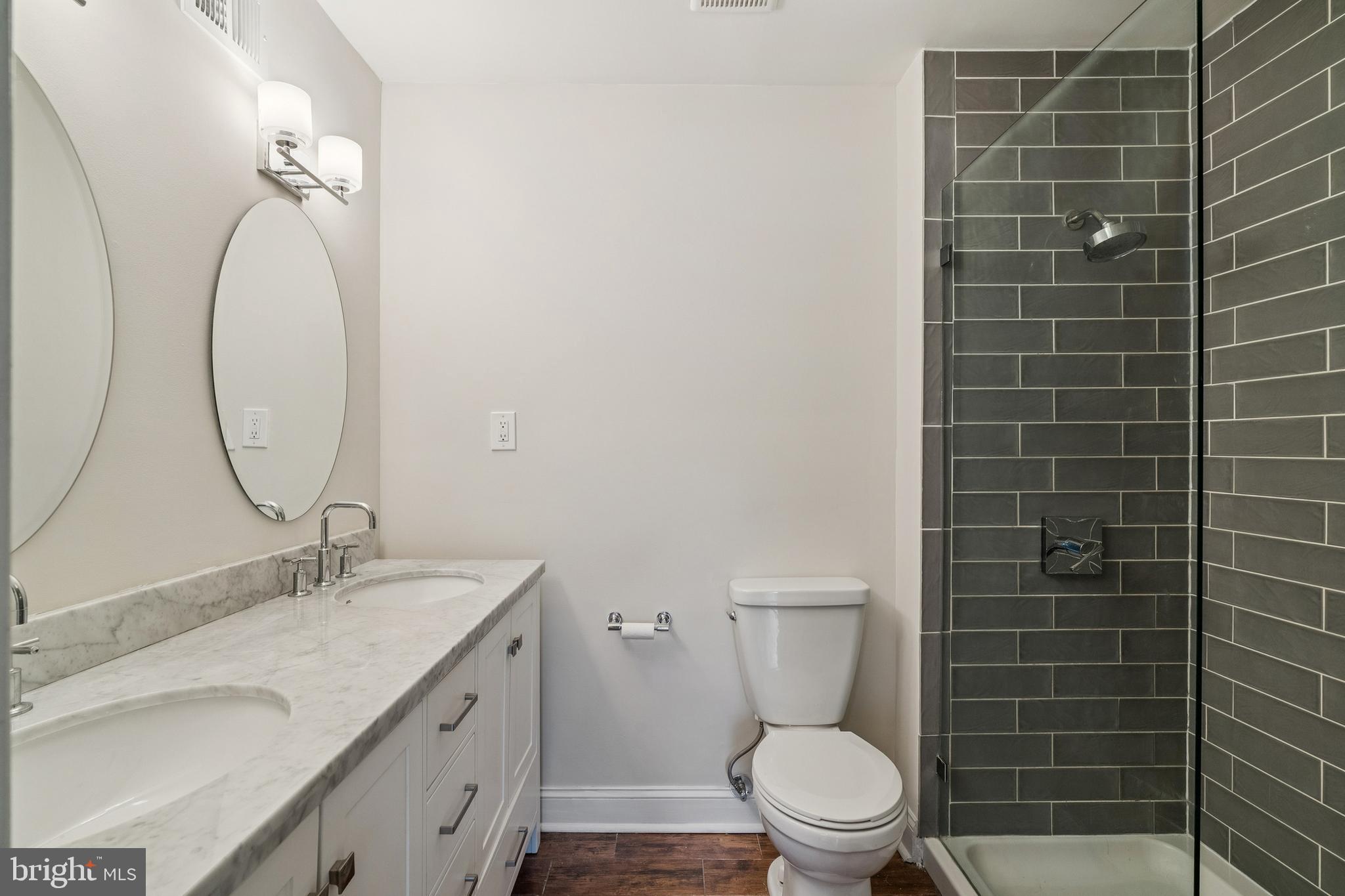 SPRINGFIELD OAKS - Residential