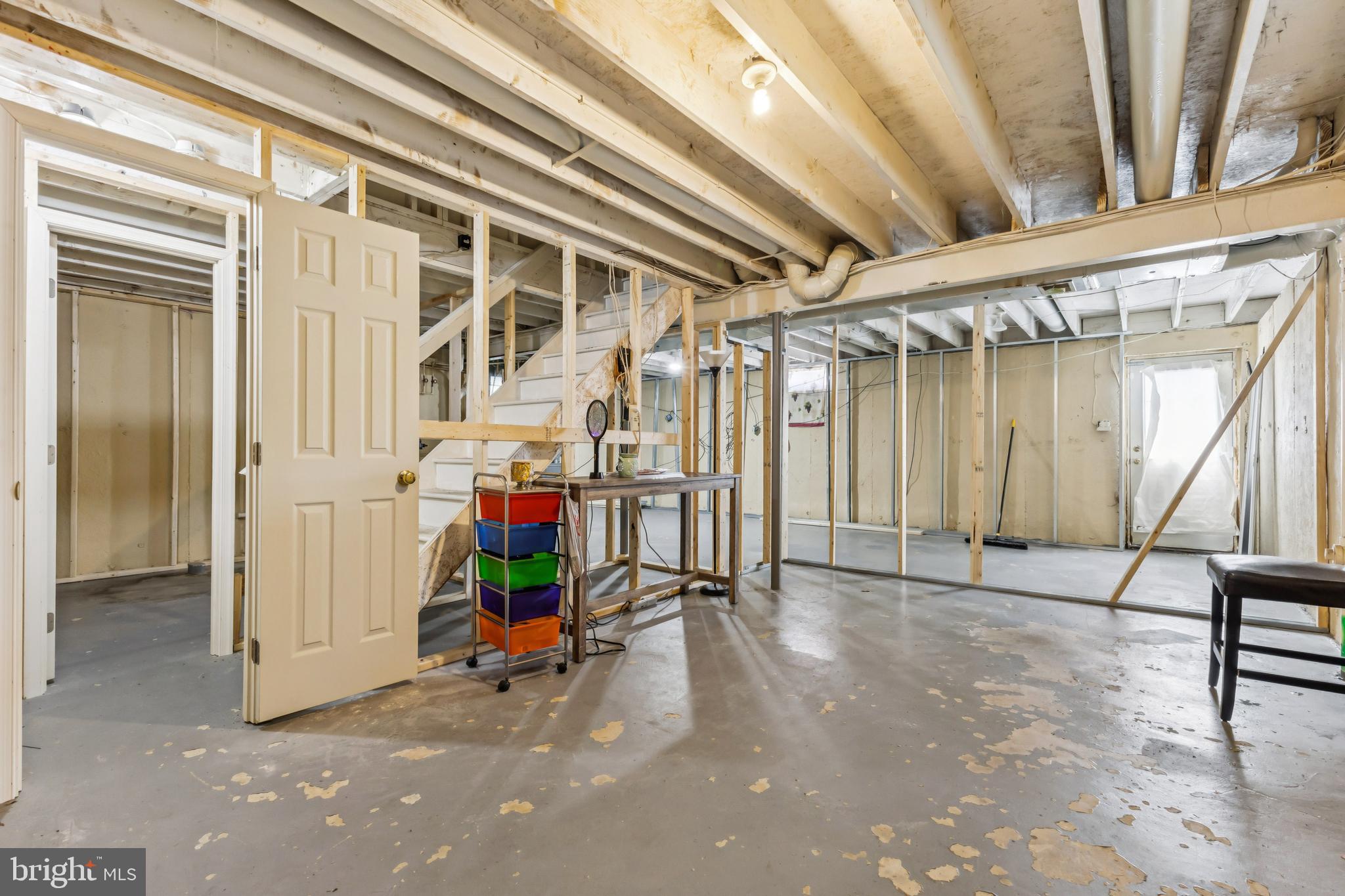 CHARLES CROSSING - Residential