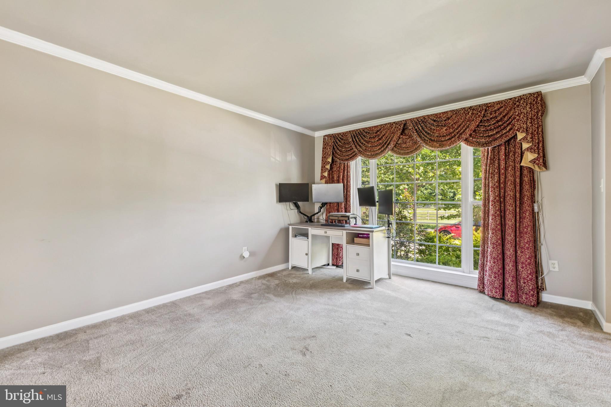 CHARLES CROSSING - Residential