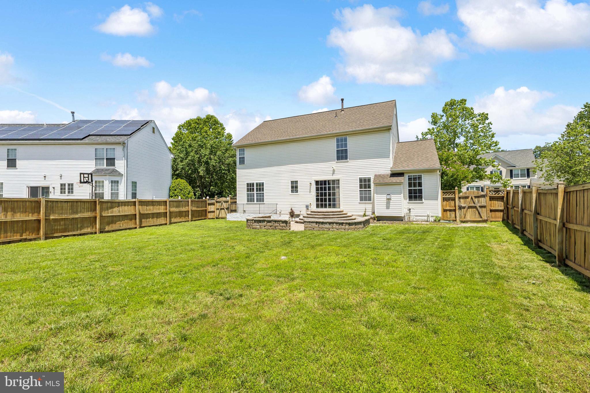 CHARLES CROSSING - Residential