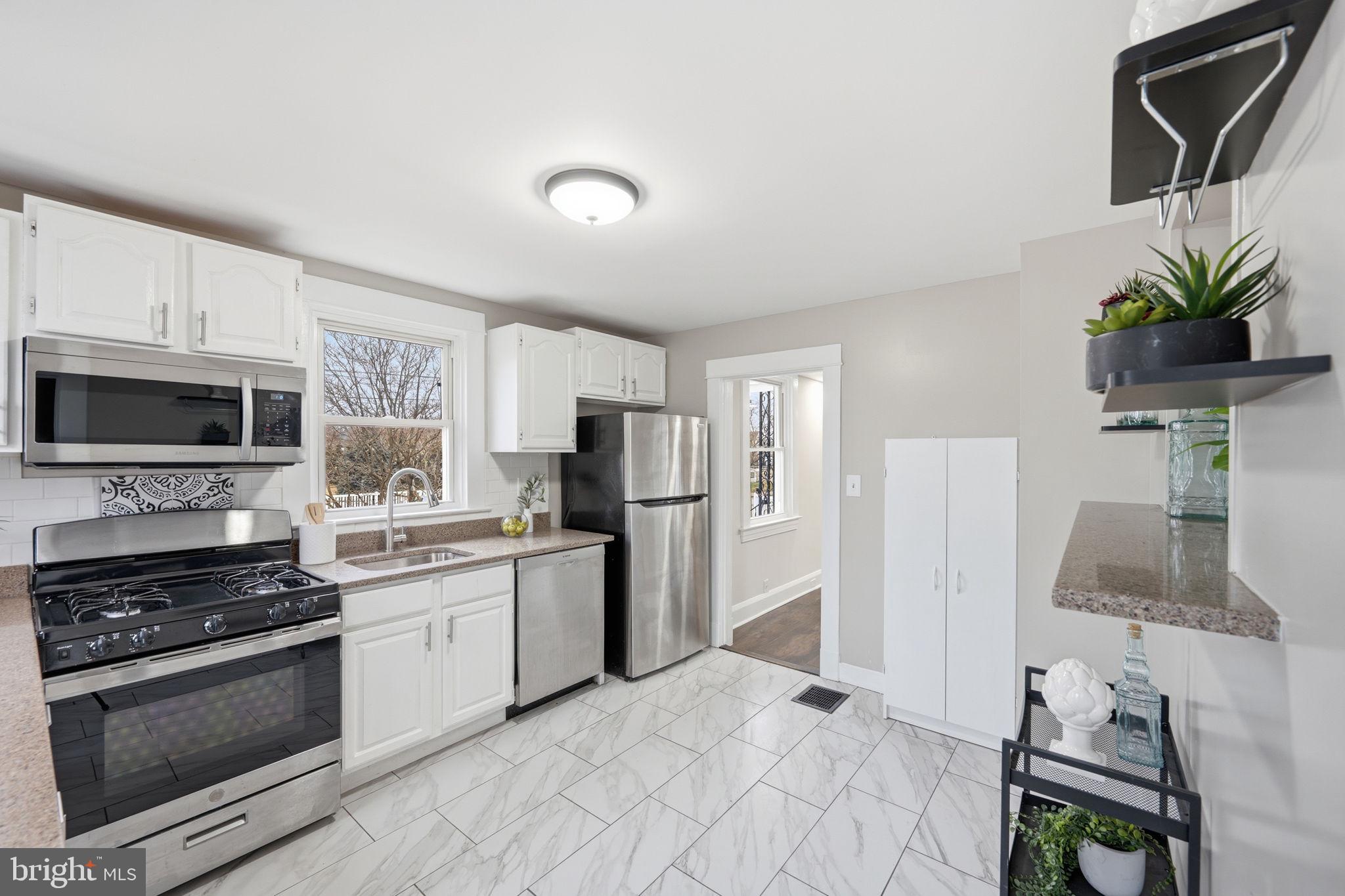 INVERNESS - Residential