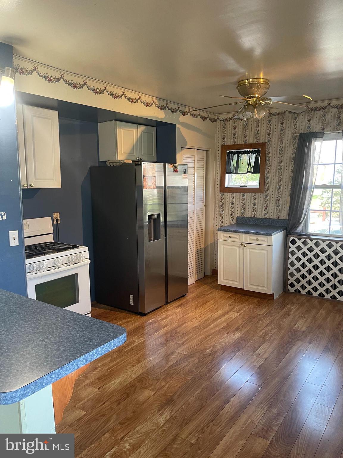 ROSEDALE - Residential