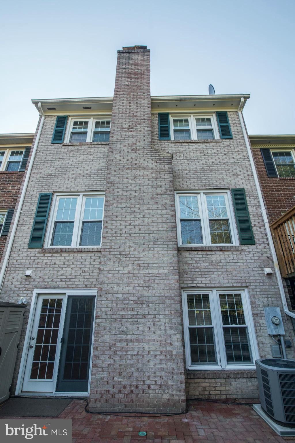 HUNTINGTON AT MT VERNON - Residential