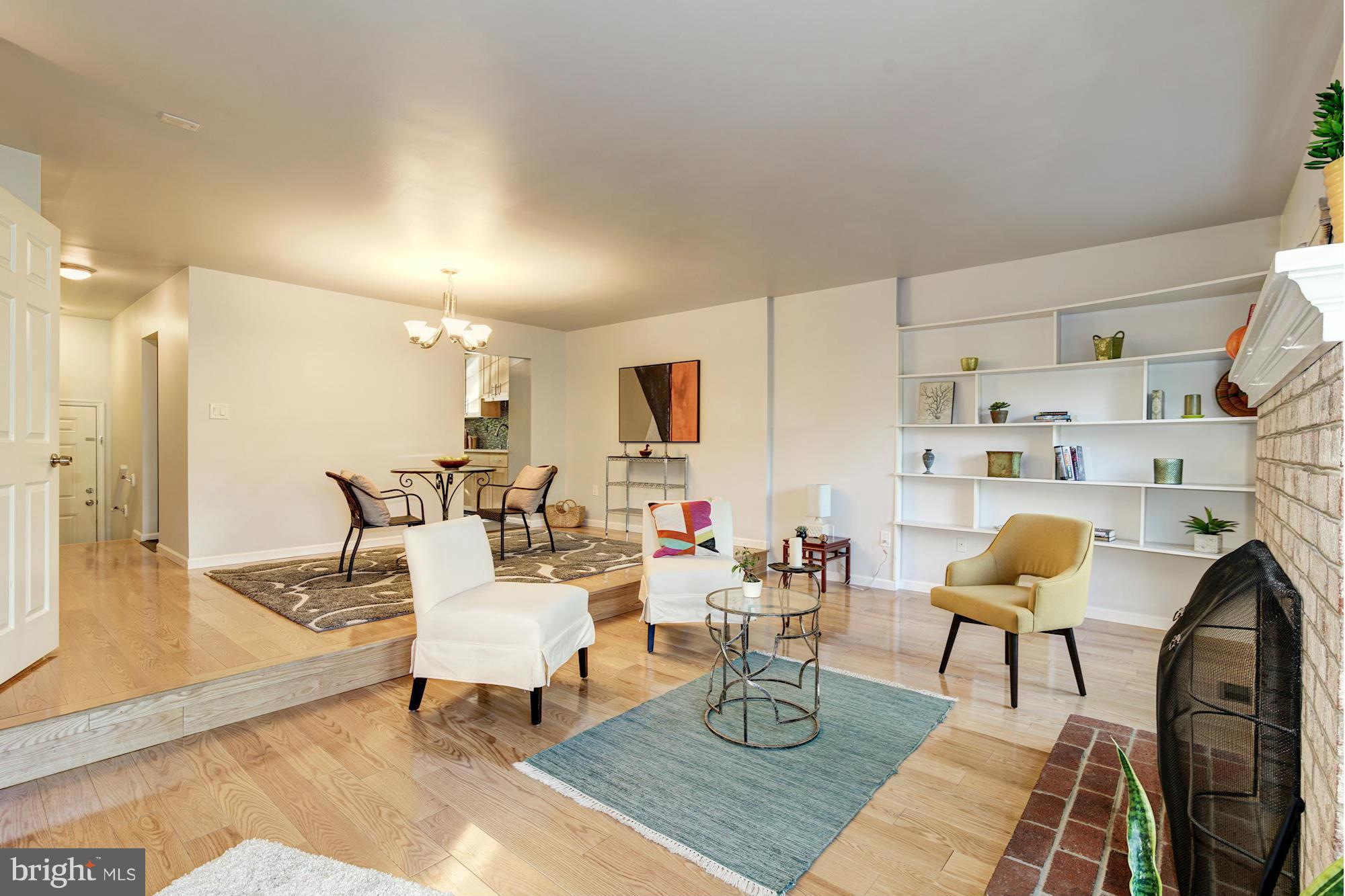 HUNTINGTON AT MT VERNON - Residential