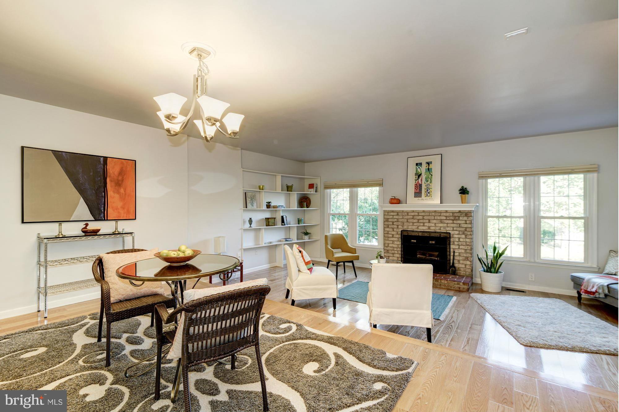 HUNTINGTON AT MT VERNON - Residential