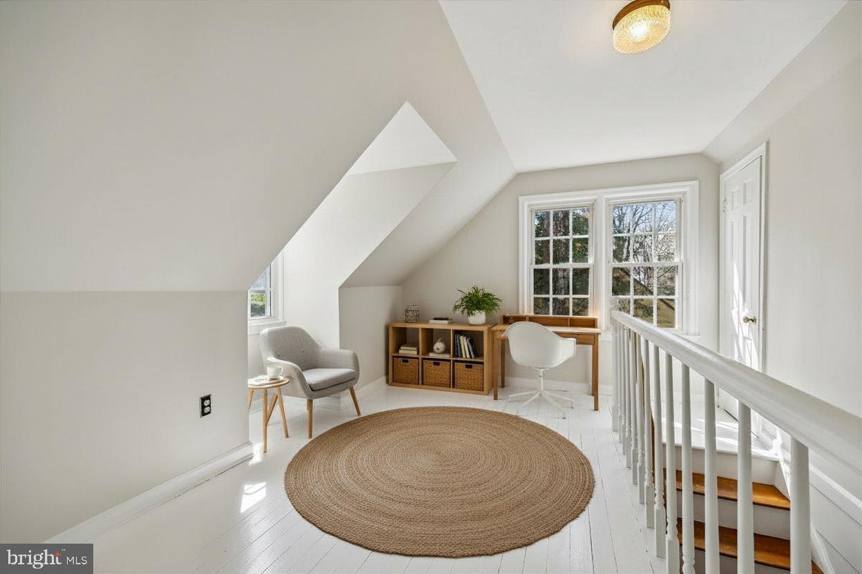 HOMEWOOD - Residential