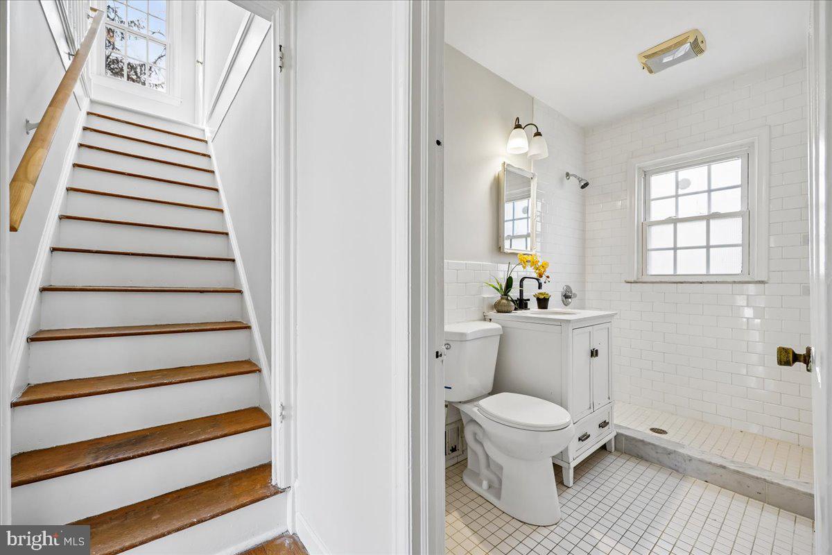 HOMEWOOD - Residential