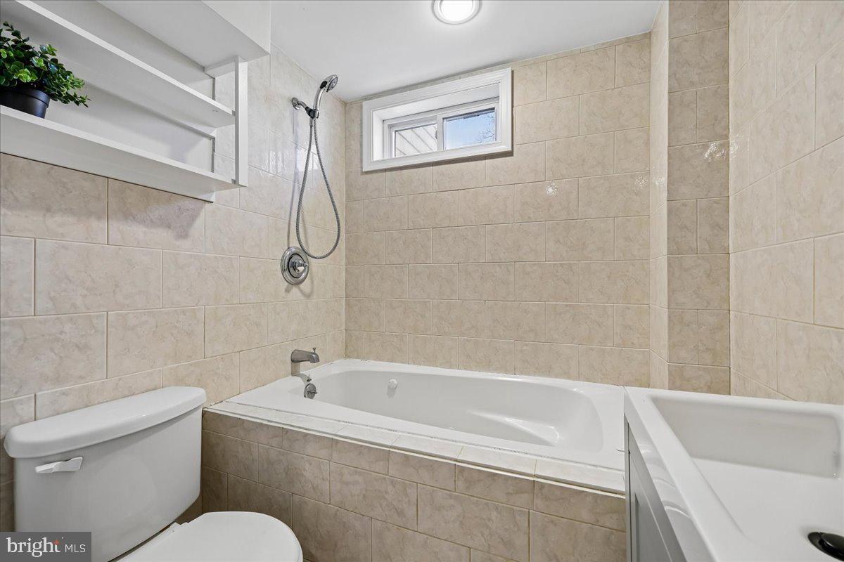 HOMEWOOD - Residential