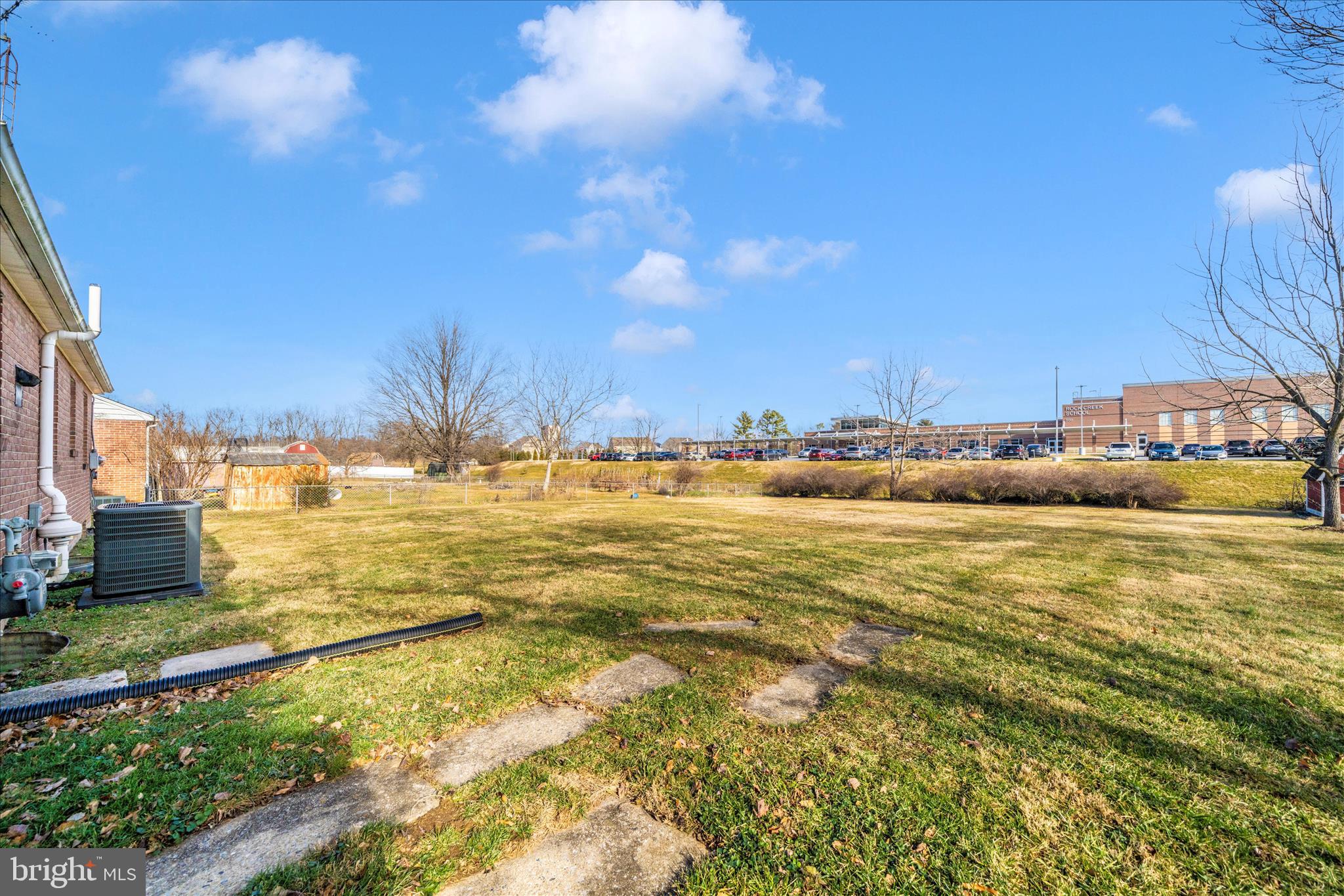 GLADE VILLAGE - Residential