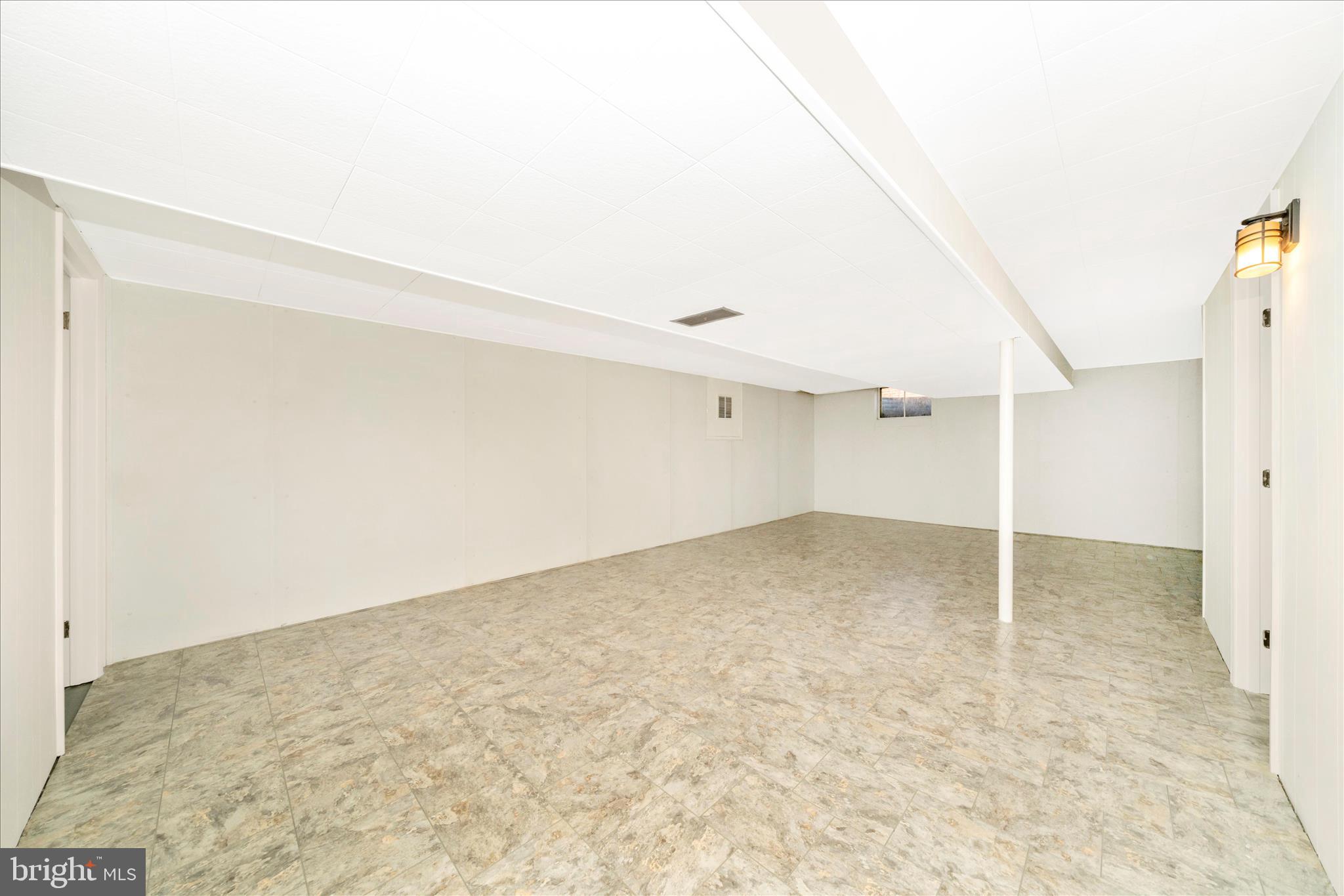 GLADE VILLAGE - Residential