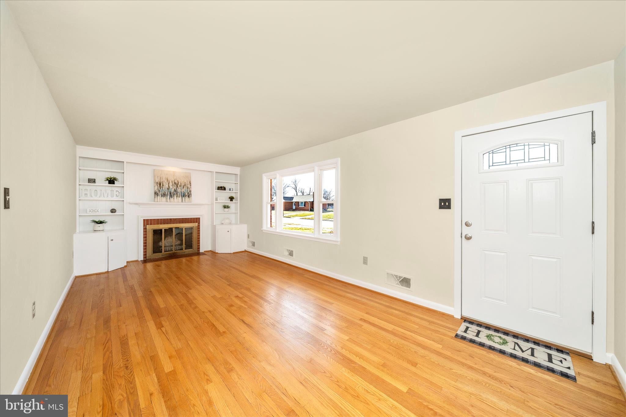 GLADE VILLAGE - Residential