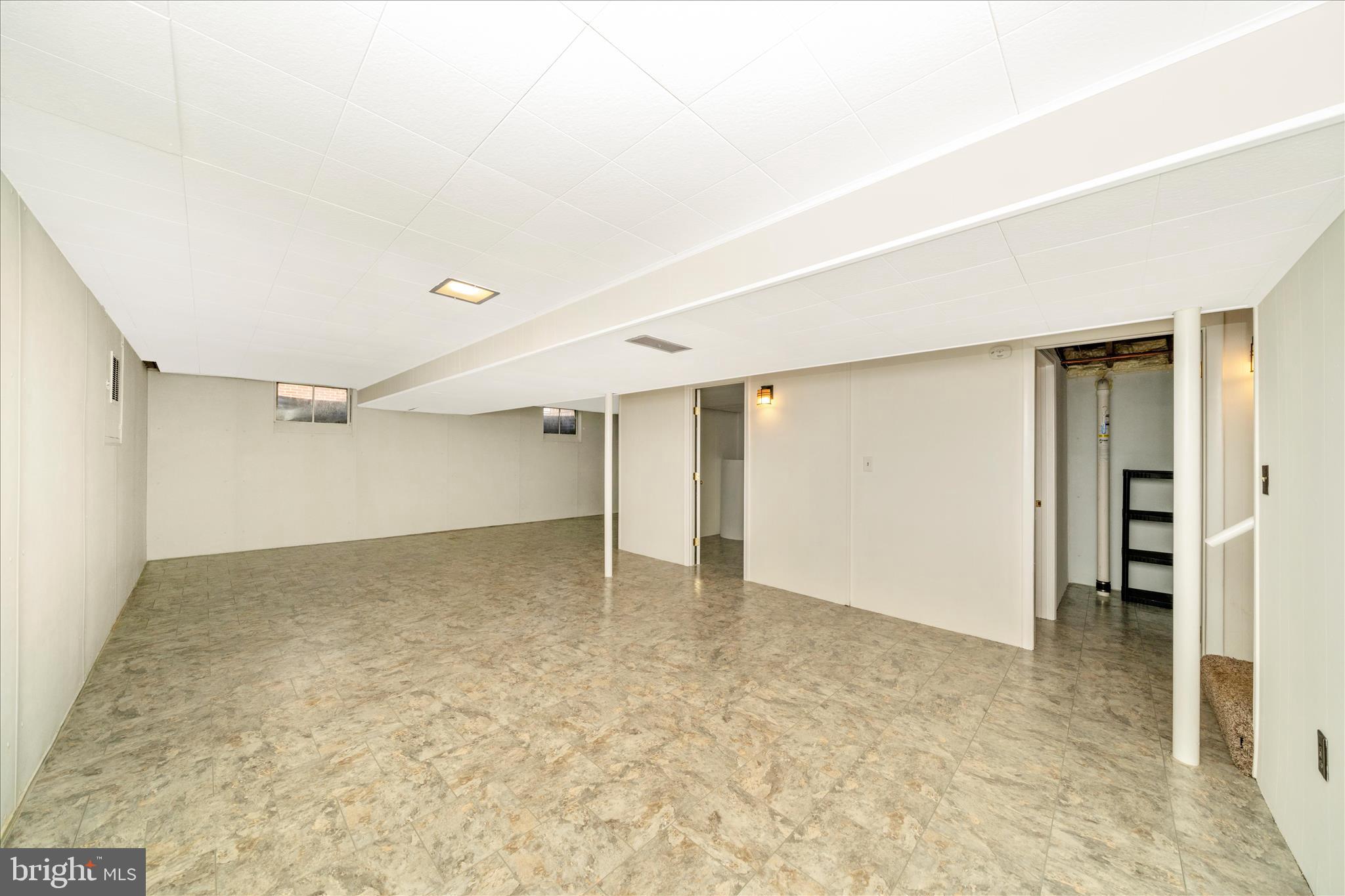 GLADE VILLAGE - Residential