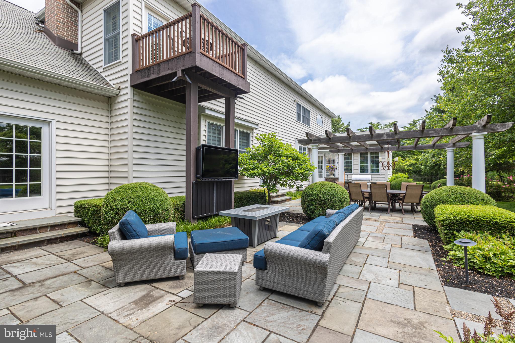 WRIGHTSTOWN HUNT - Residential