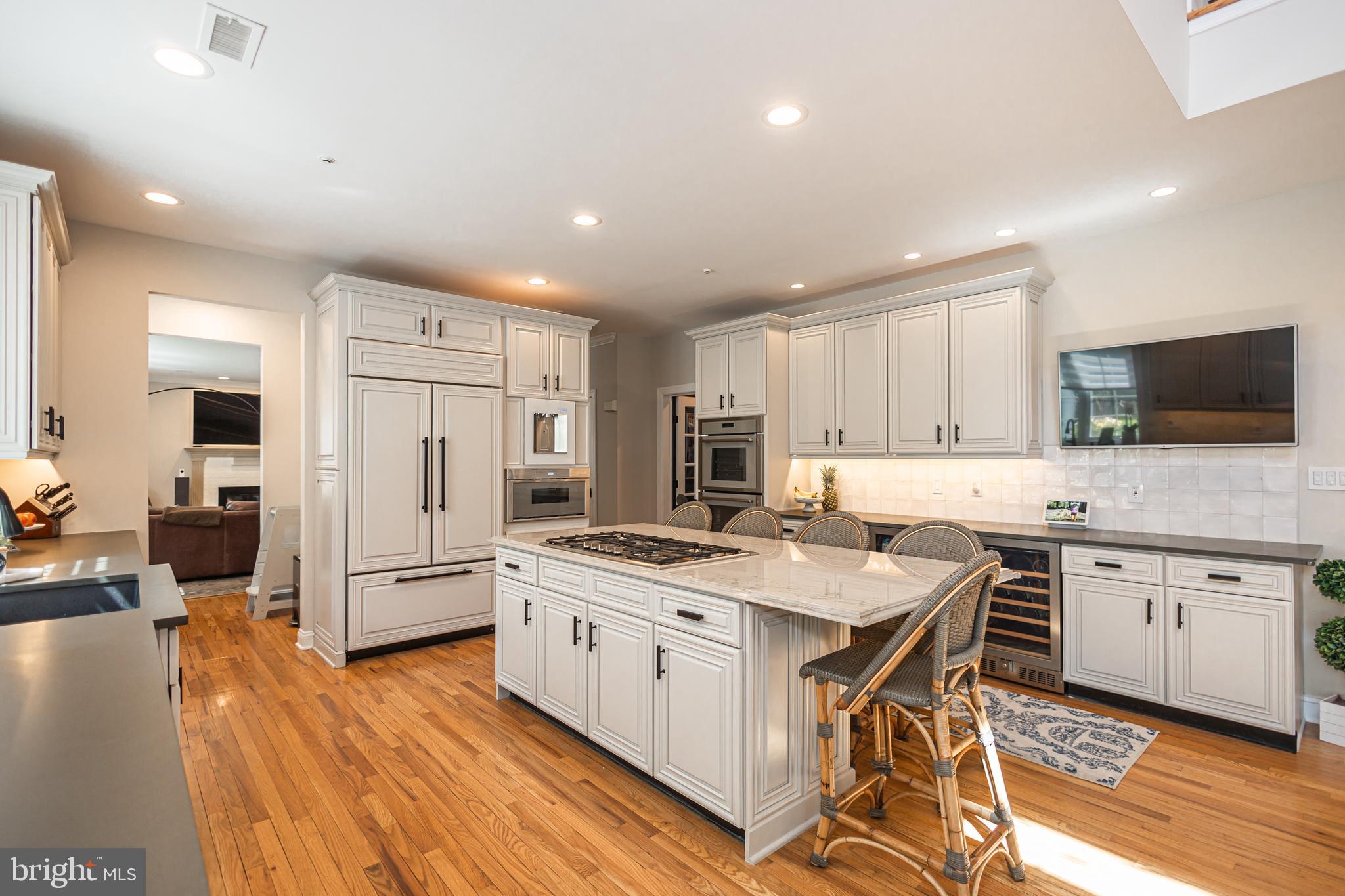 WRIGHTSTOWN HUNT - Residential