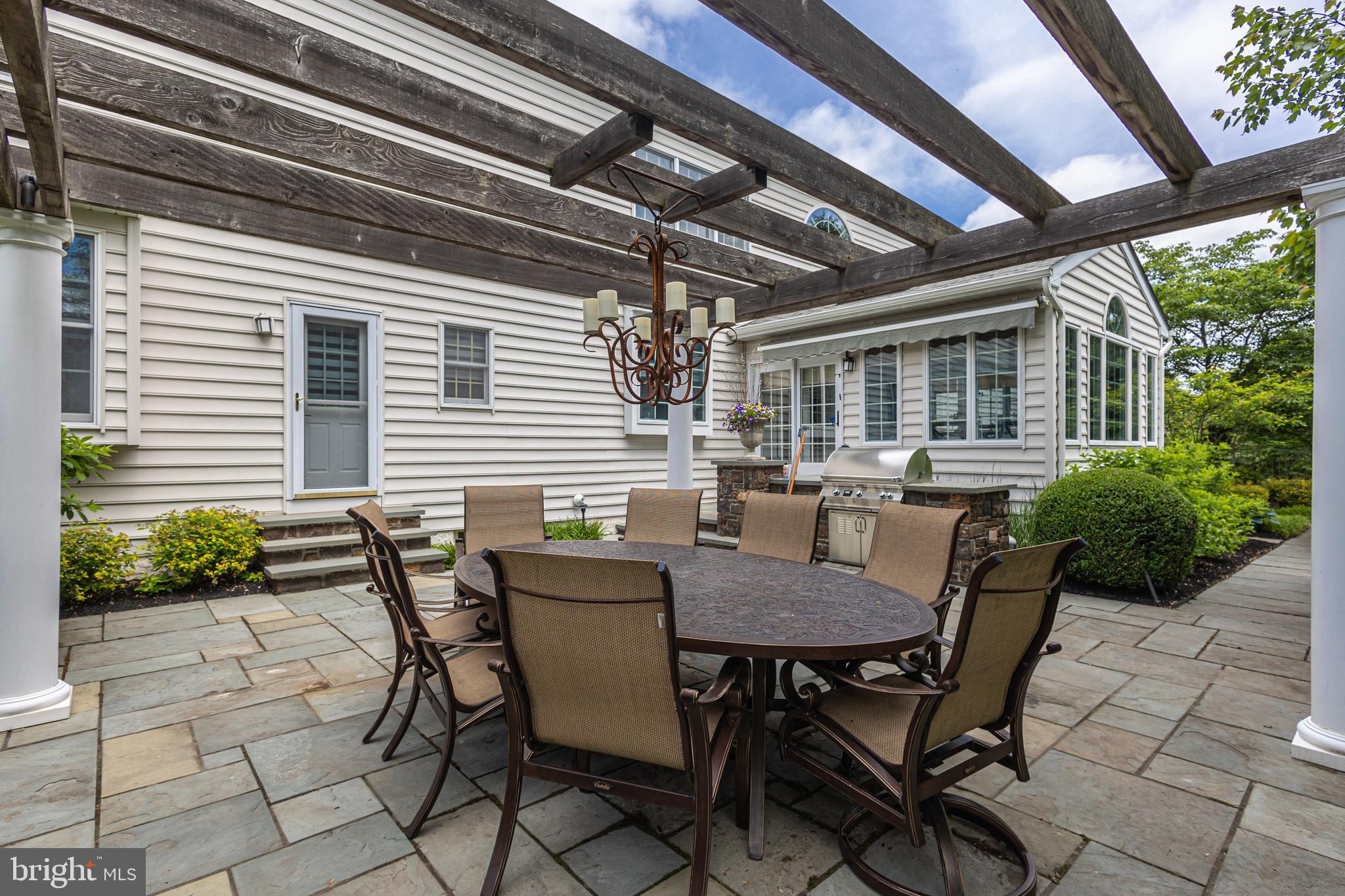 WRIGHTSTOWN HUNT - Residential