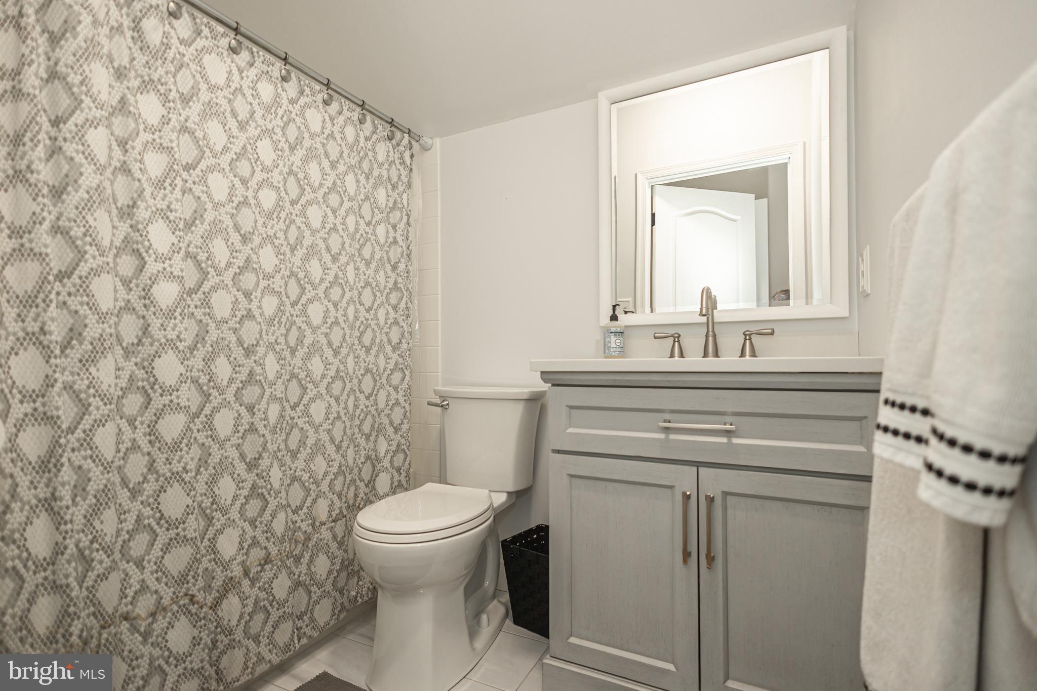 WRIGHTSTOWN HUNT - Residential