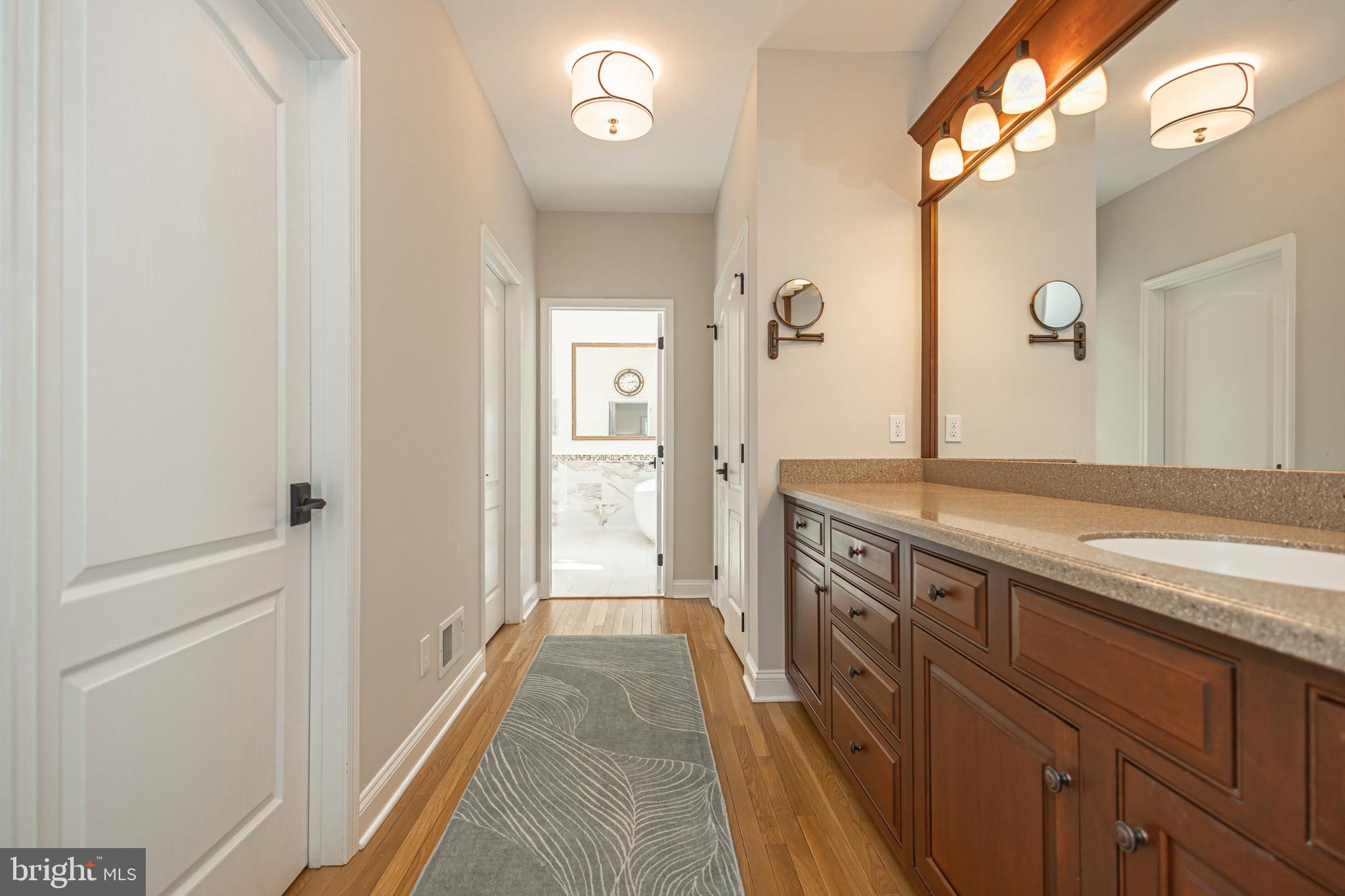 WRIGHTSTOWN HUNT - Residential