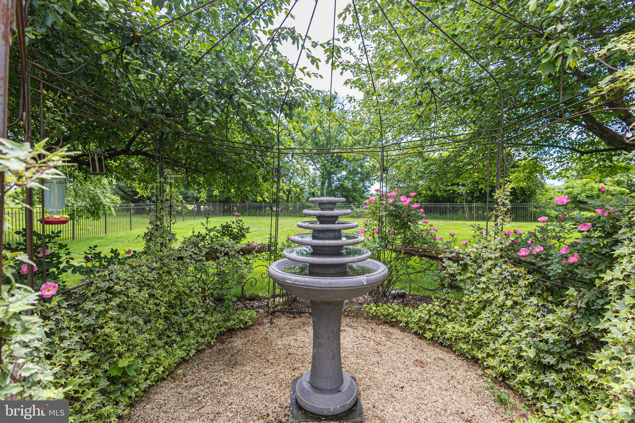 WRIGHTSTOWN HUNT - Residential