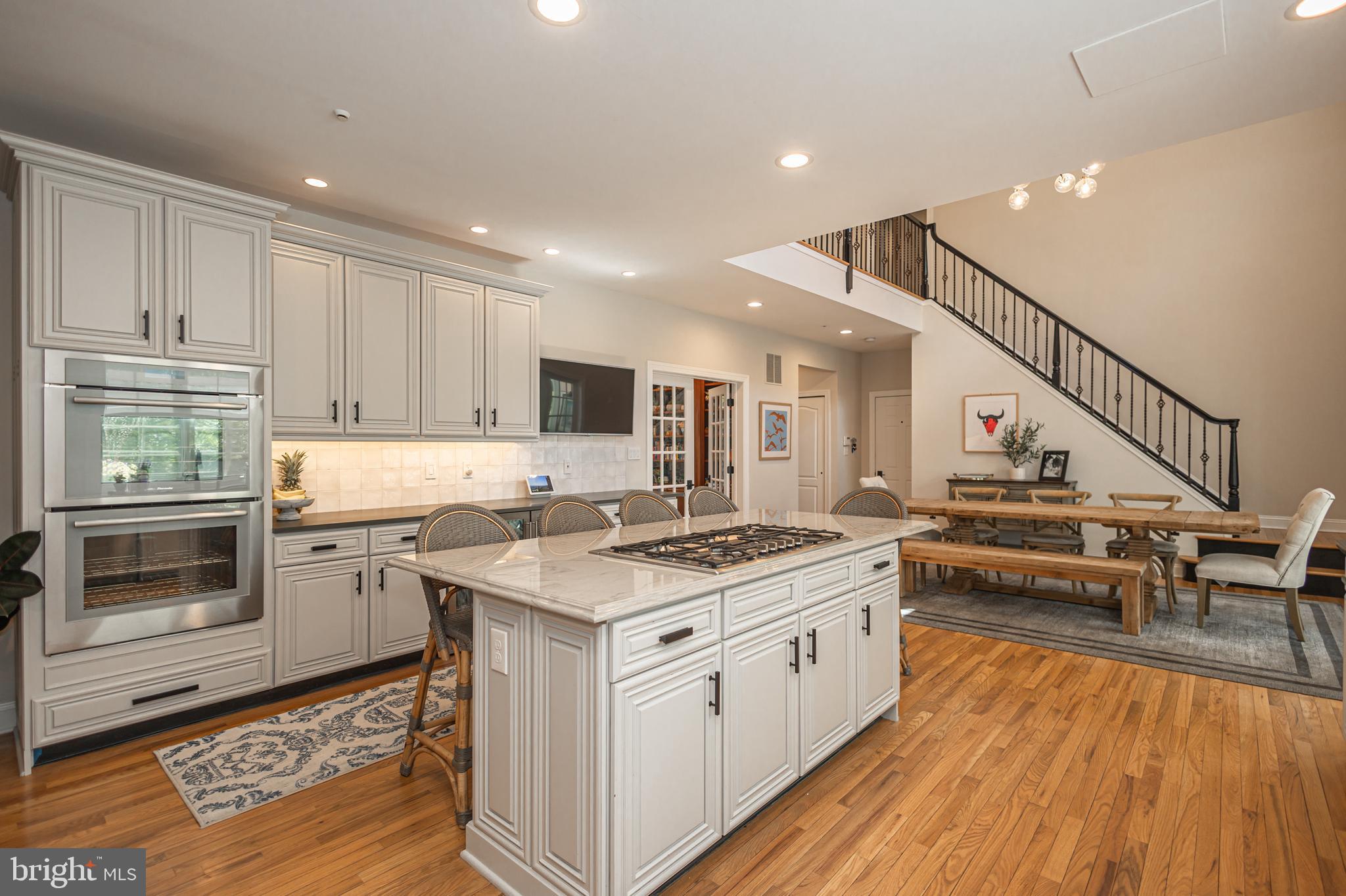 WRIGHTSTOWN HUNT - Residential