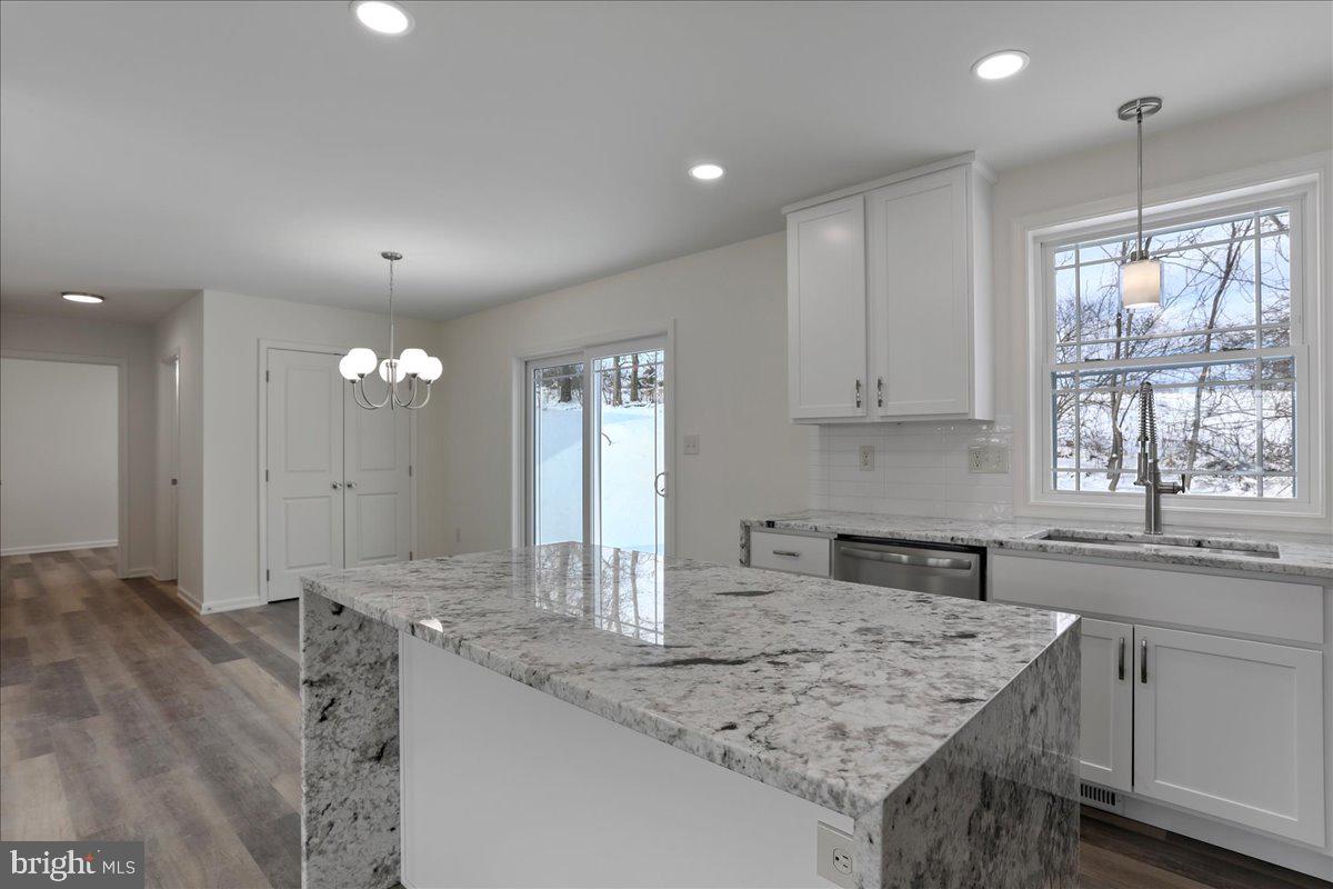 WAYNESBORO - Residential