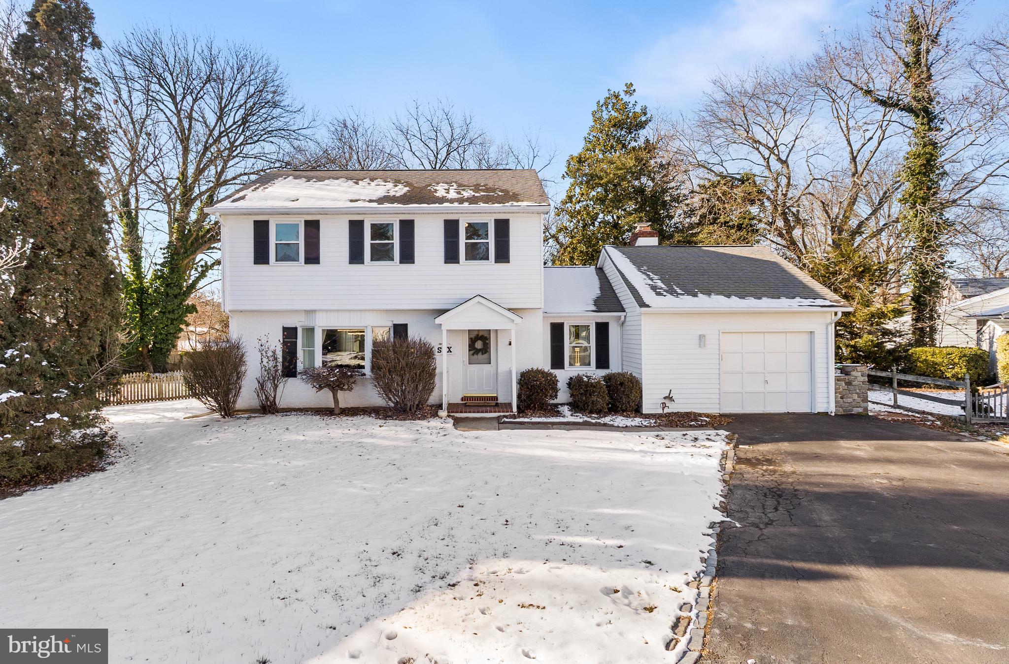 HOLLY OAK TERRACE - Residential