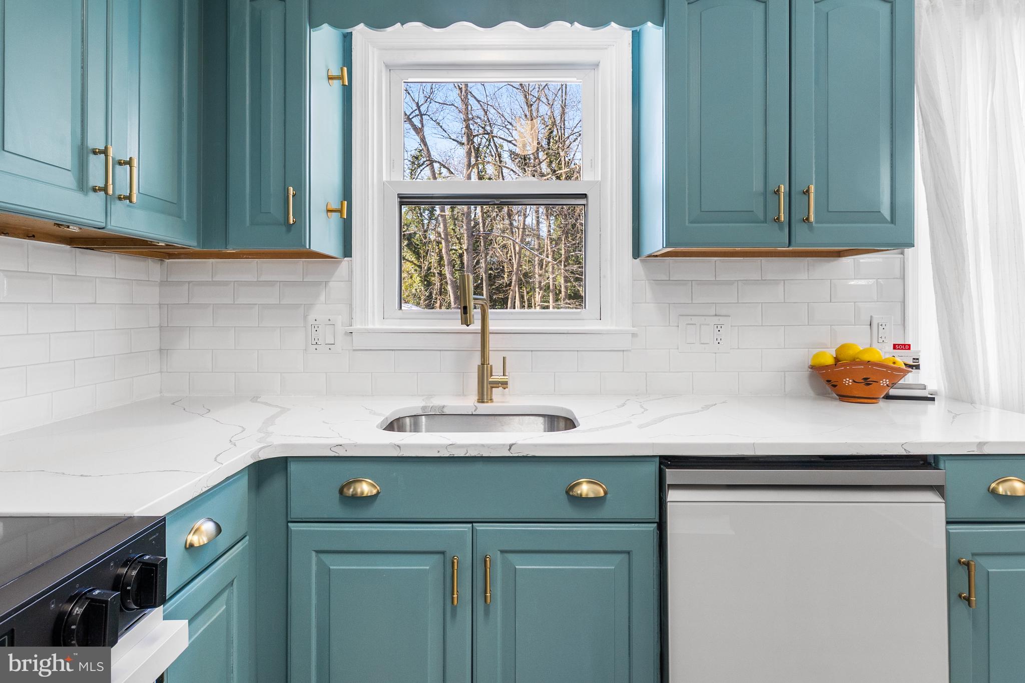 HOLLY OAK TERRACE - Residential