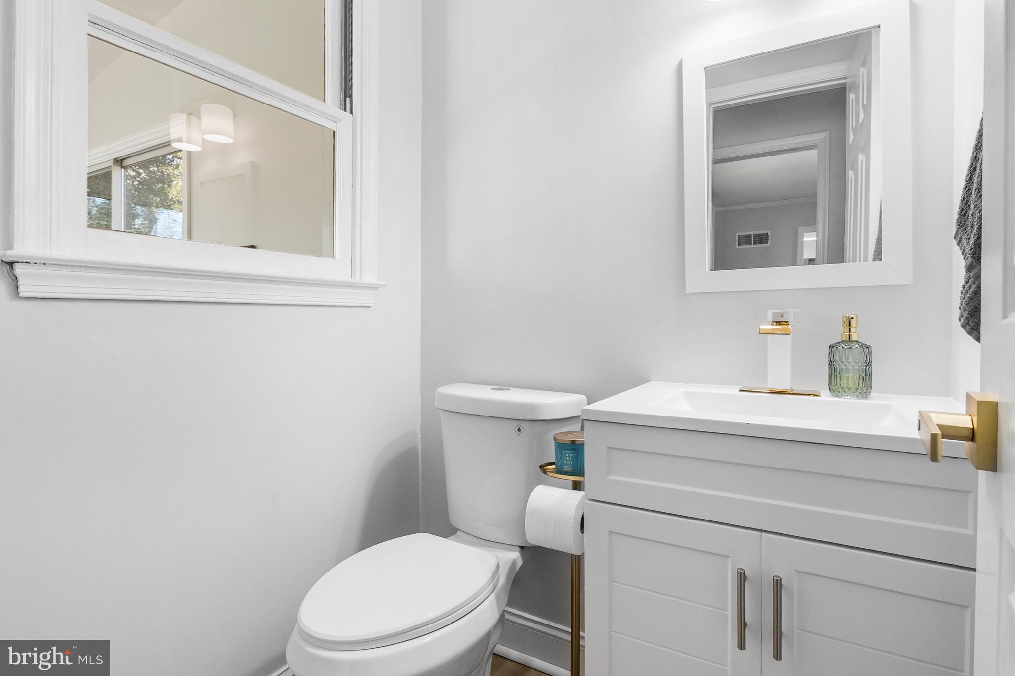 HOLLY OAK TERRACE - Residential