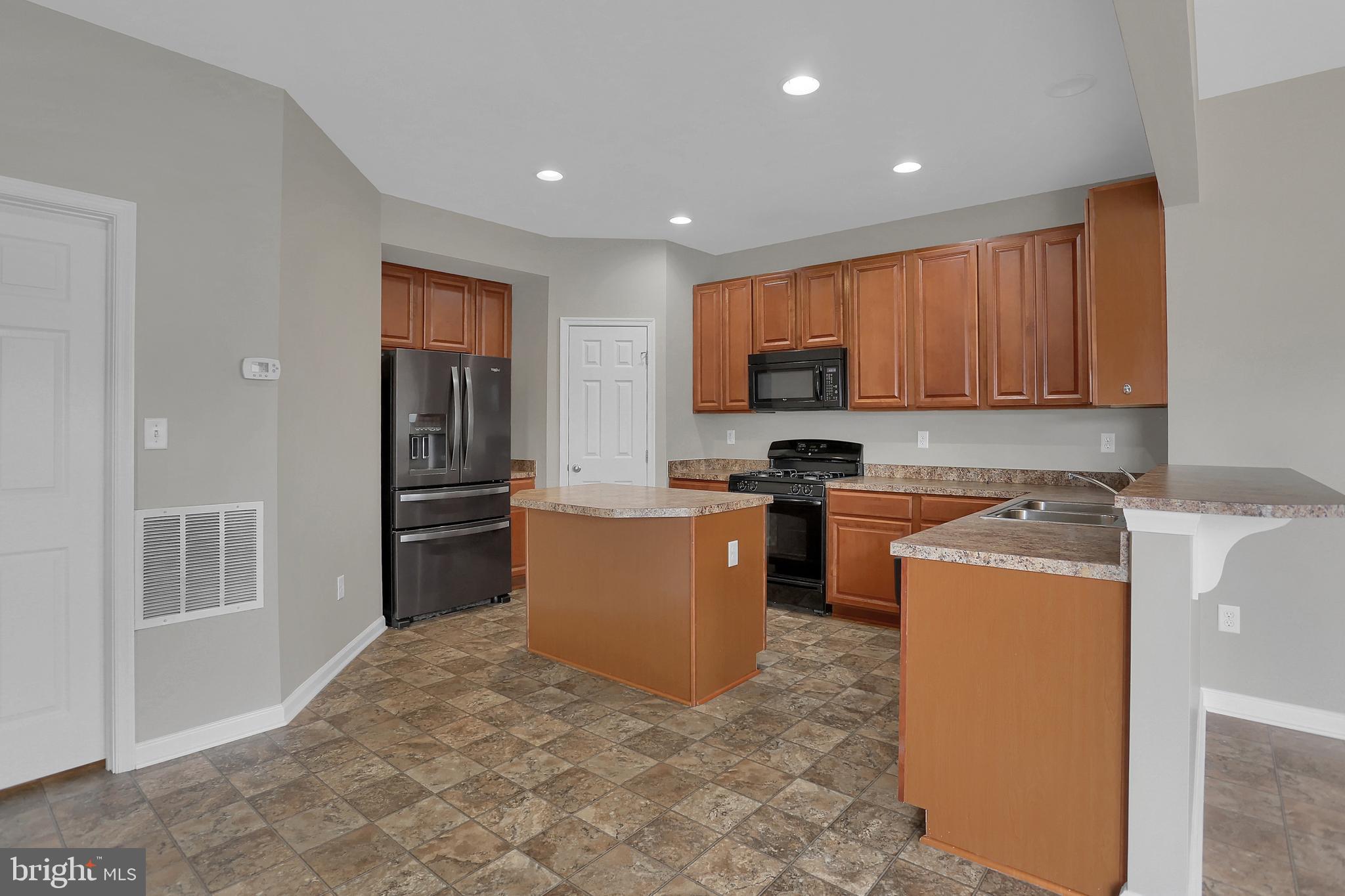 RUSSETT FARMS - Residential