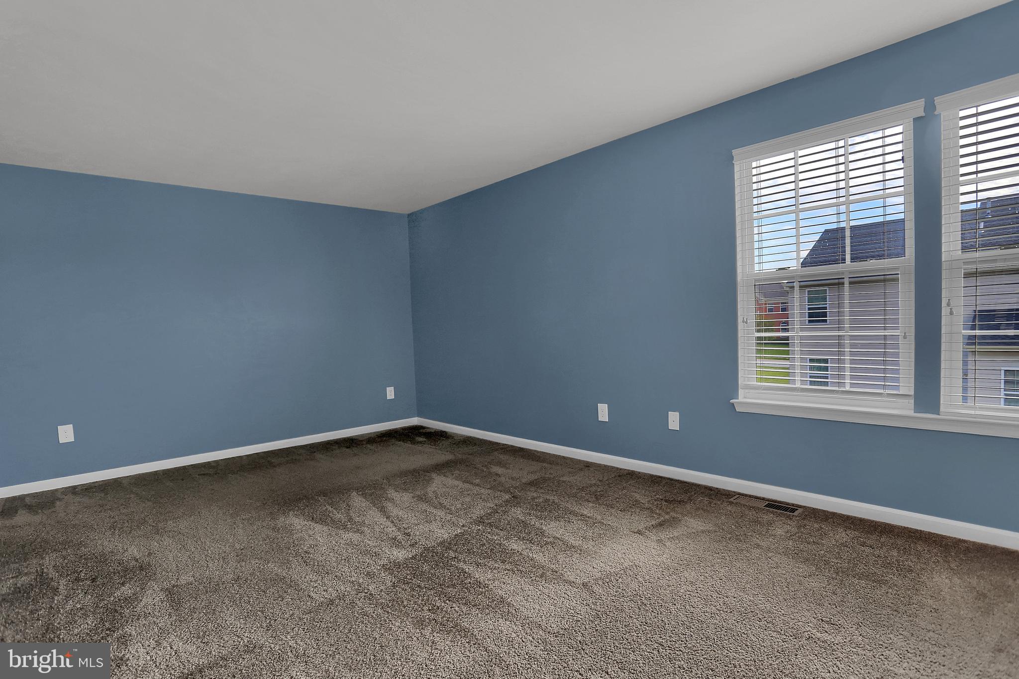 RUSSETT FARMS - Residential