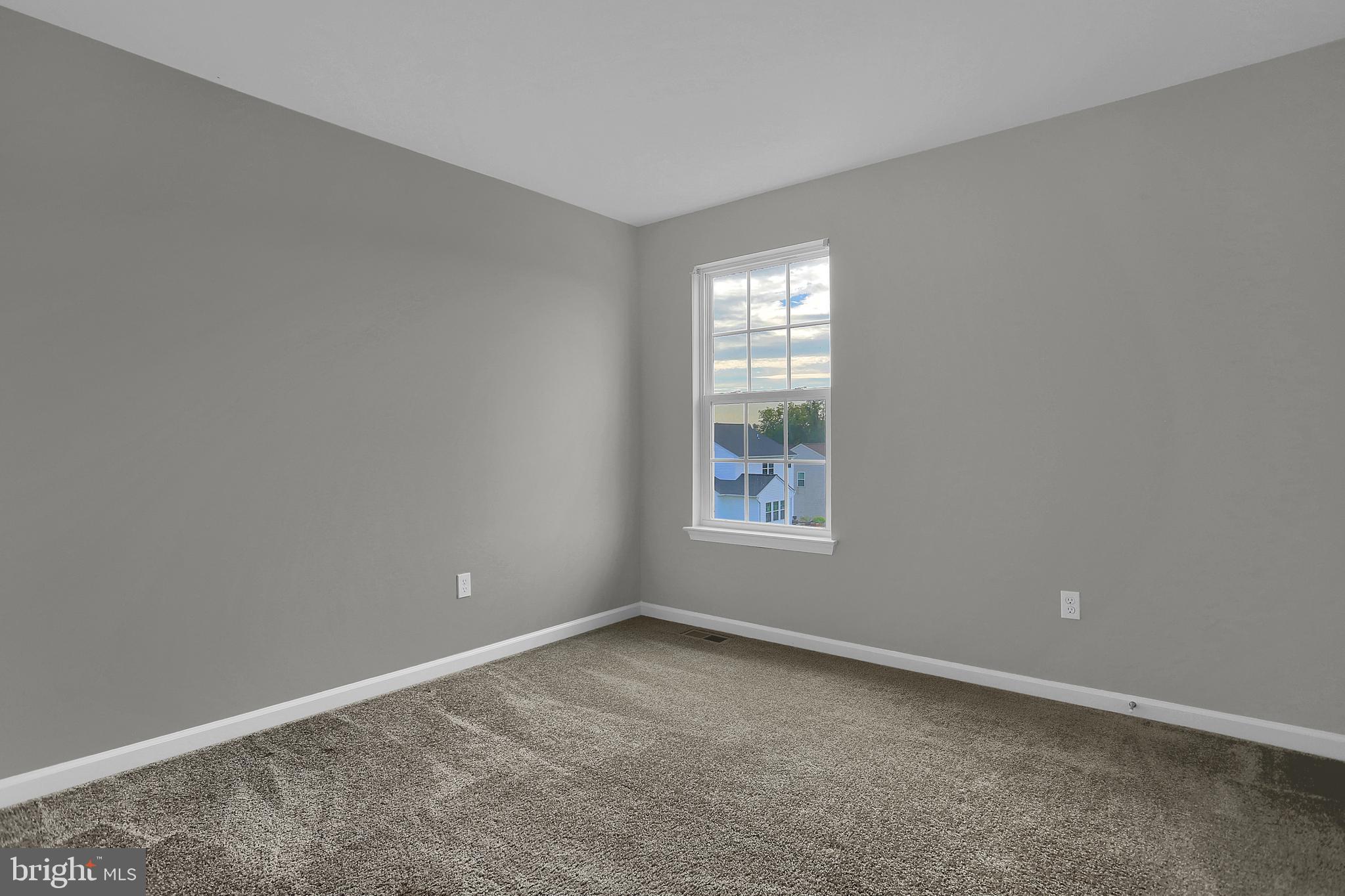 RUSSETT FARMS - Residential