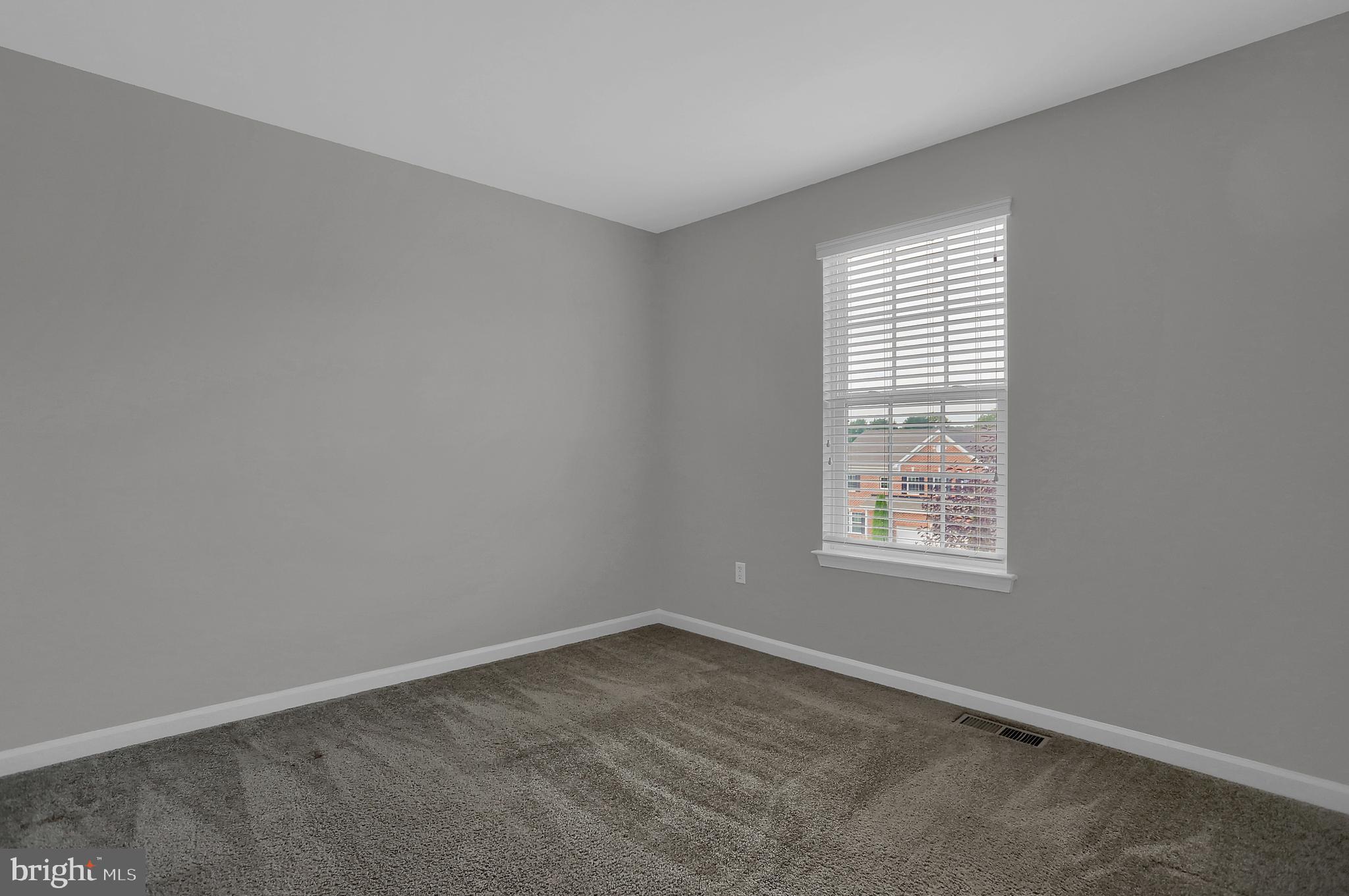 RUSSETT FARMS - Residential