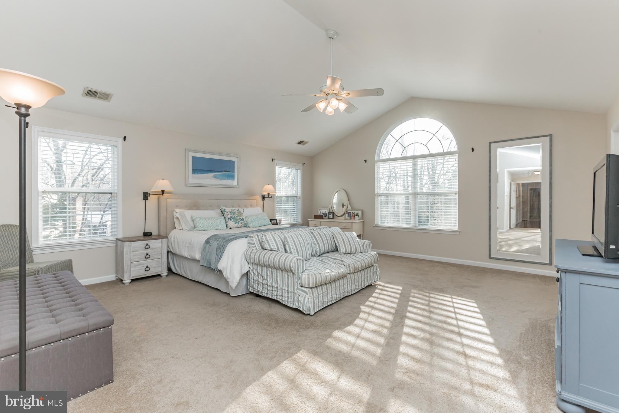 KINGS POINT - Residential