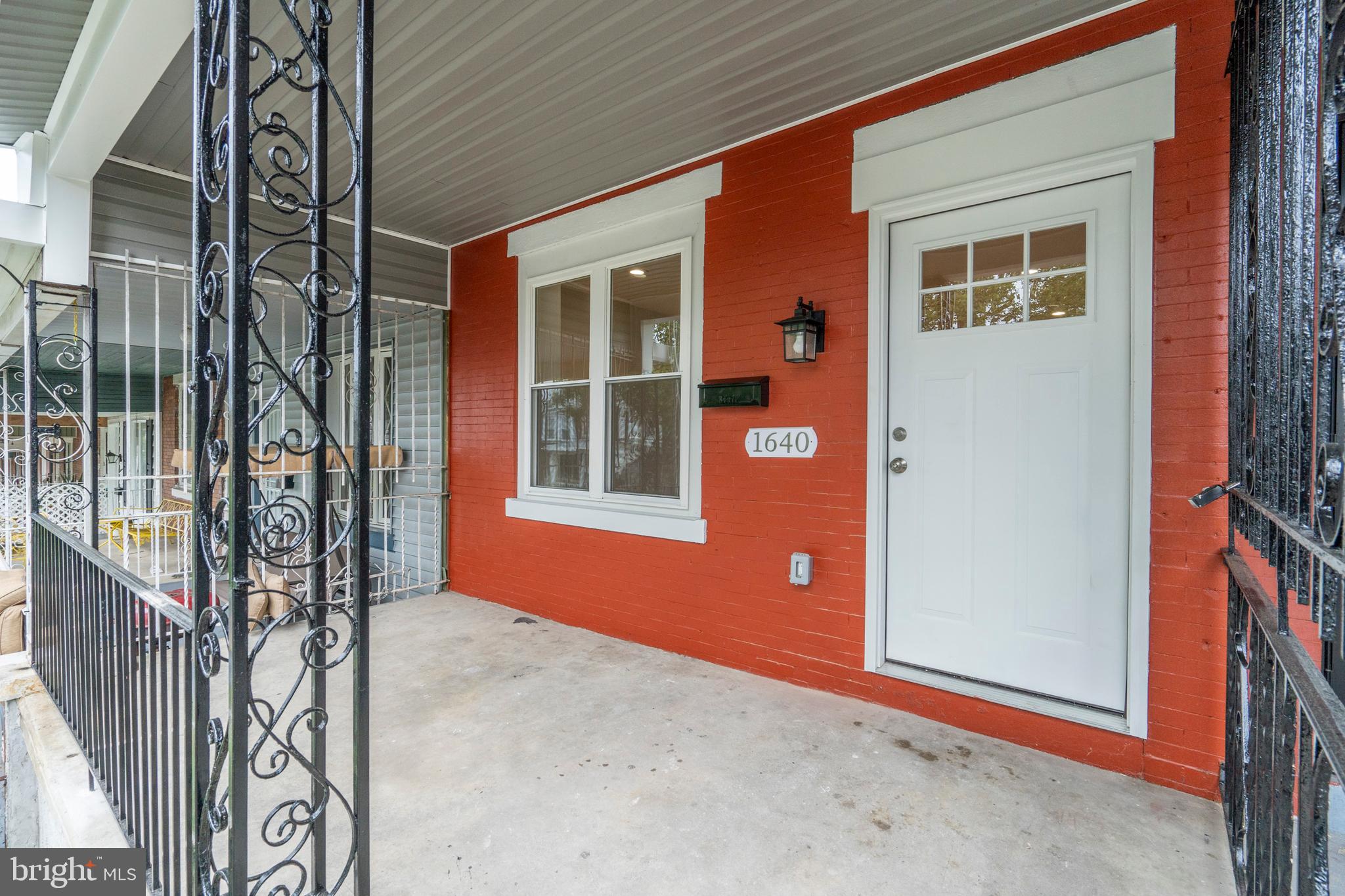 PHILADELPHIA (WEST) - Residential