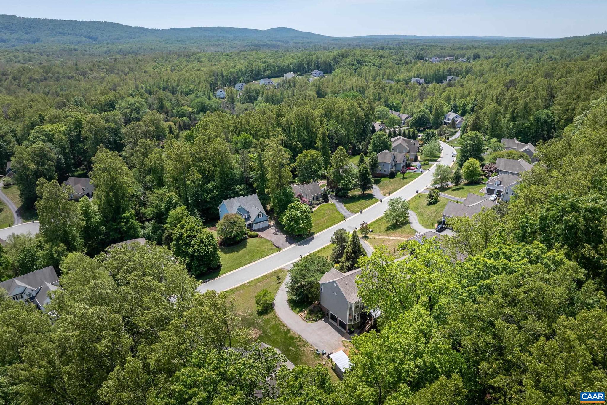 MOSBY MOUNTAIN - Residential