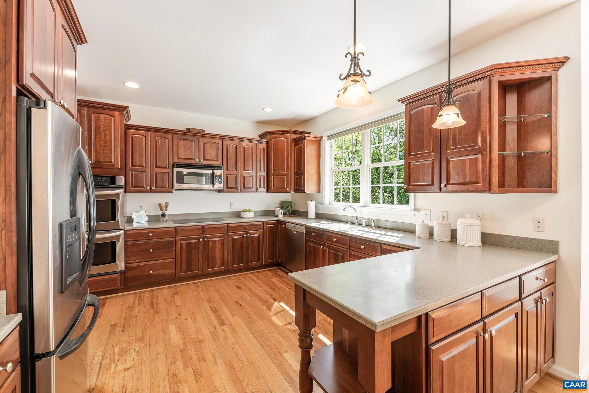 MOSBY MOUNTAIN - Residential