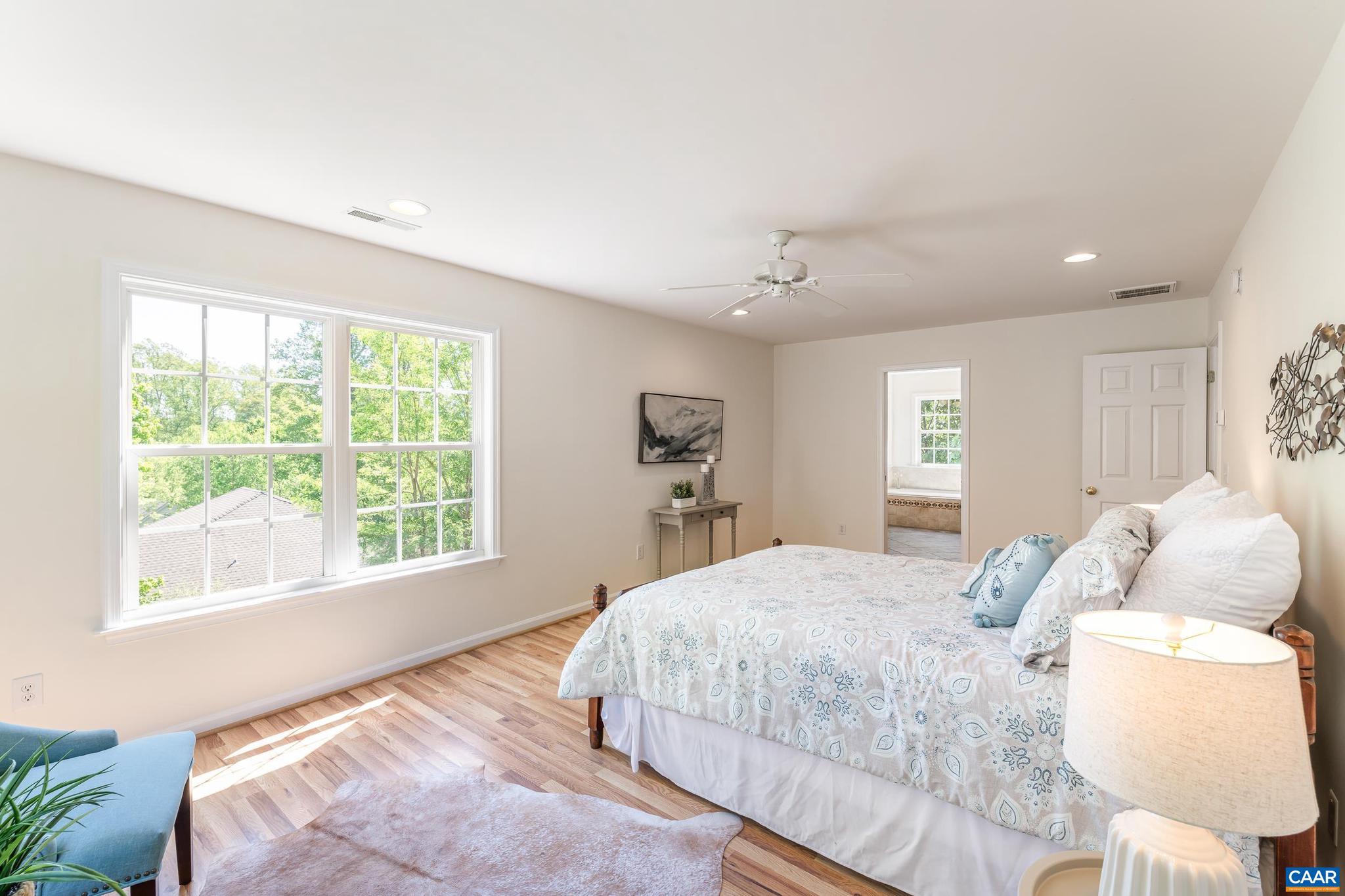 MOSBY MOUNTAIN - Residential