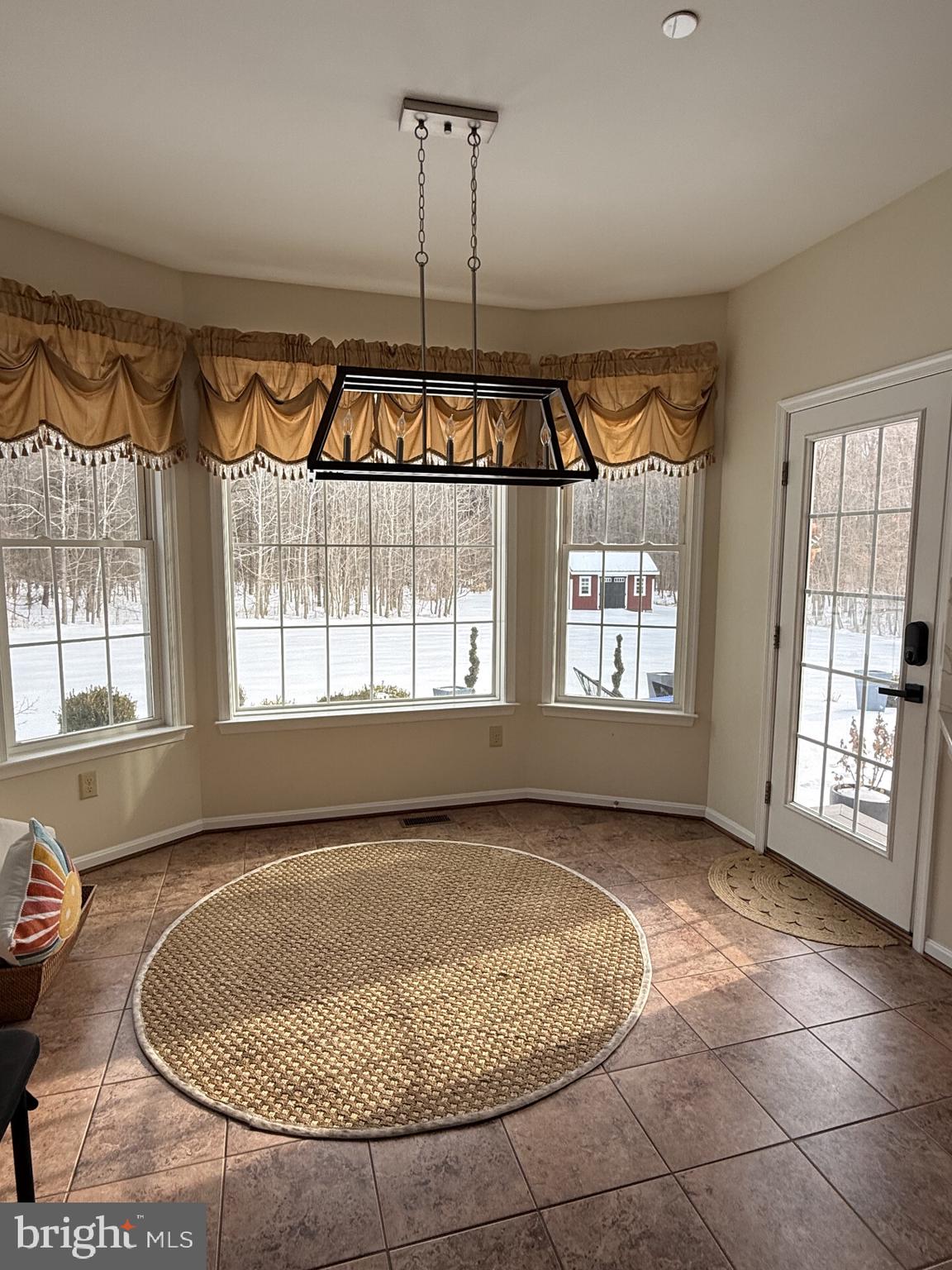 PLEASANT ACRES - Residential